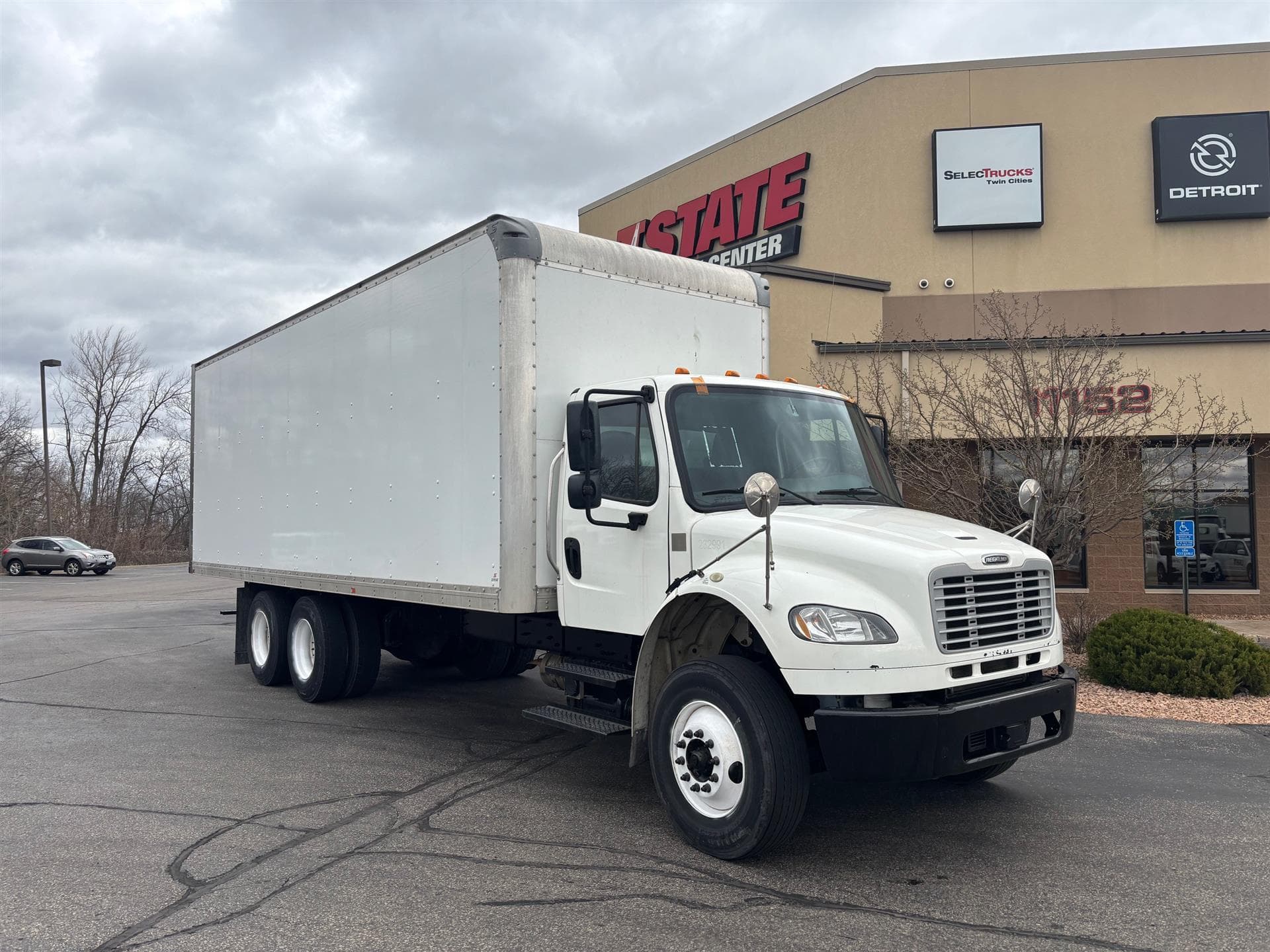 2019 Freightliner M2 106
