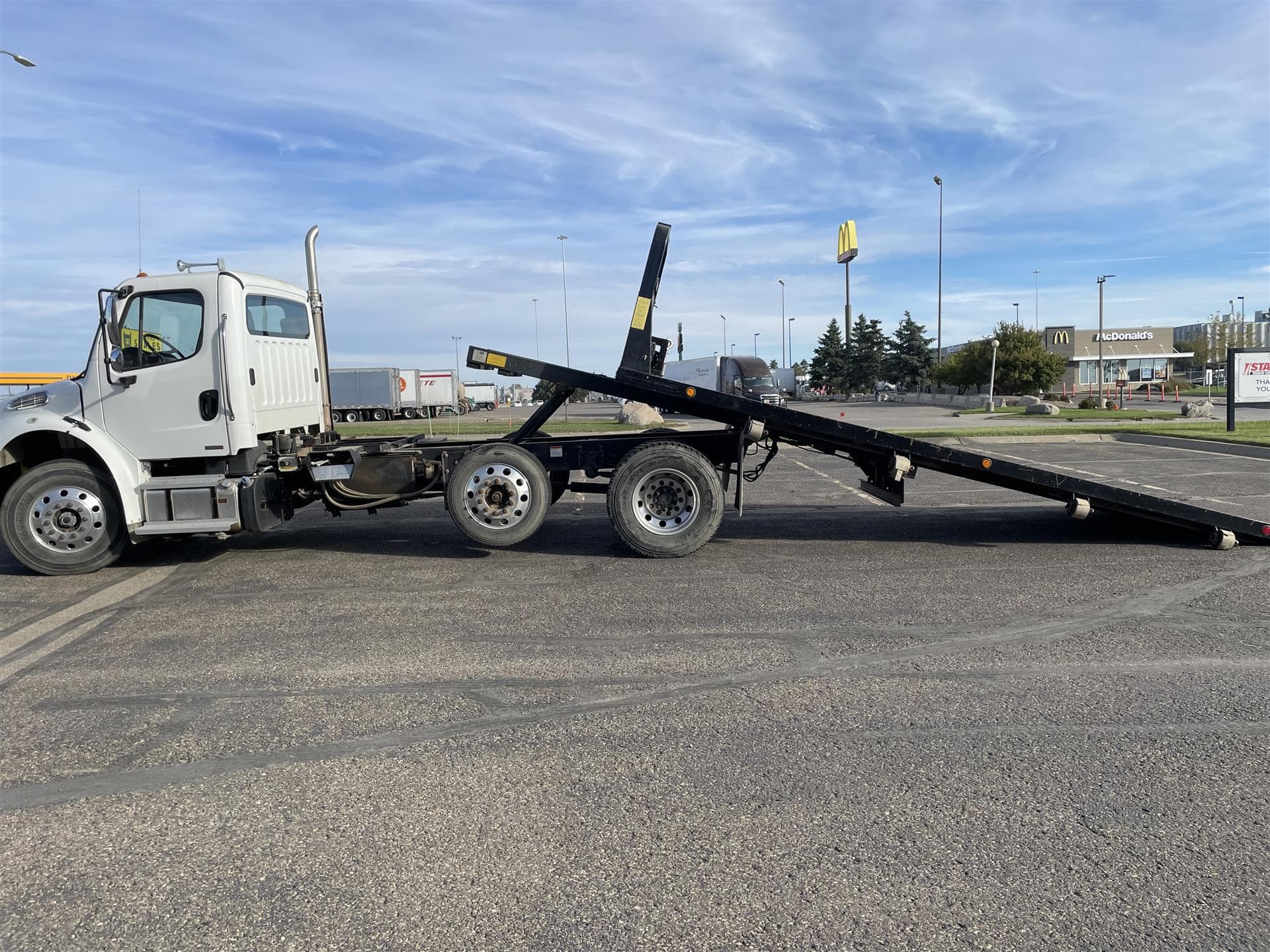 2012 Freightliner M2 106