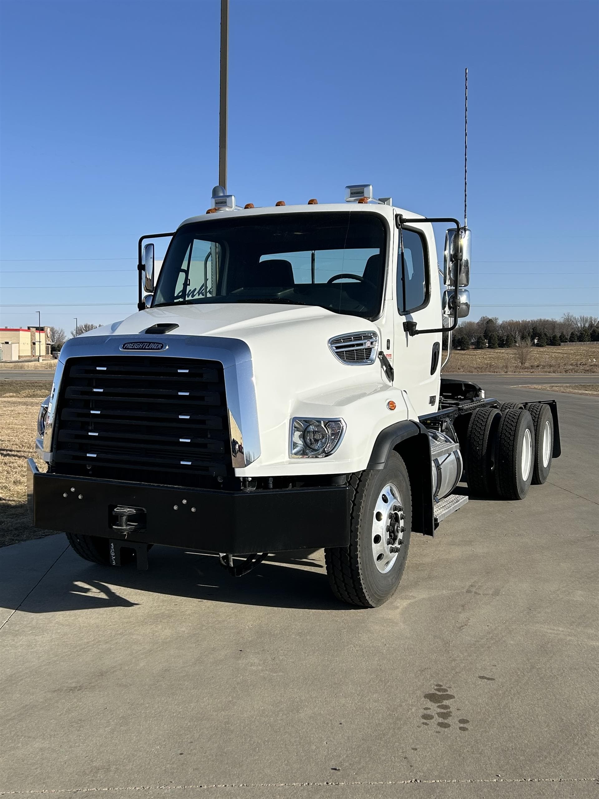 2026 Freightliner 114SD in Sioux Falls, SD — photo 2