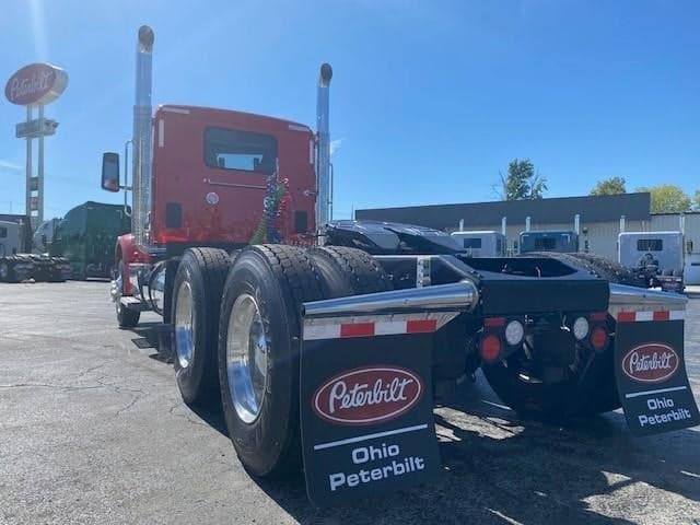 2025 Peterbilt 567 in Perrysburg, OH — photo 3