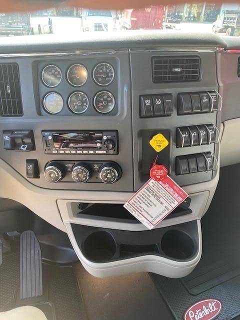 2024 Peterbilt 579 in Findlay, OH — photo 11