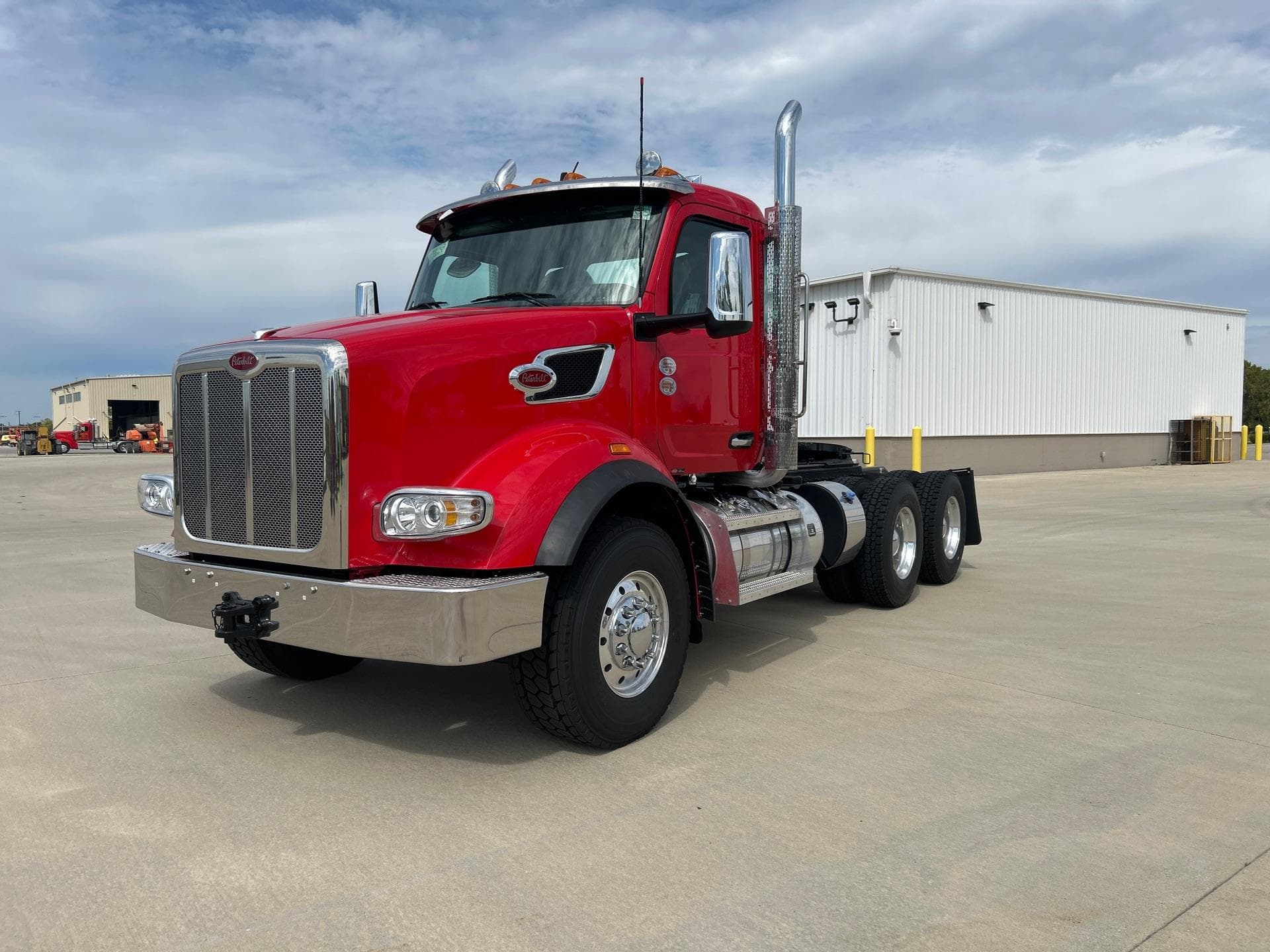 2026 Peterbilt 567