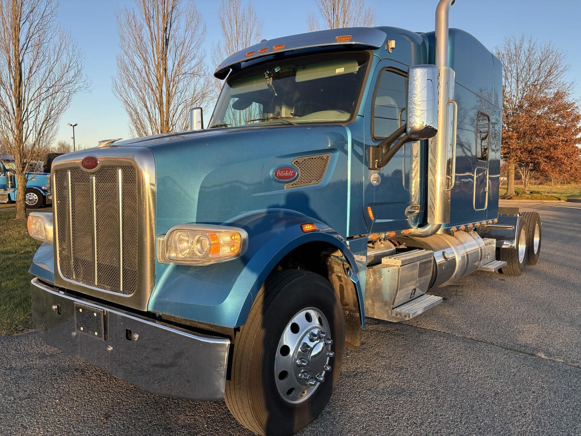 2019 Peterbilt 567