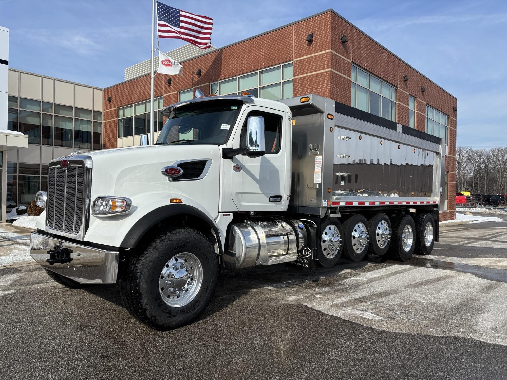 2026 Peterbilt 567