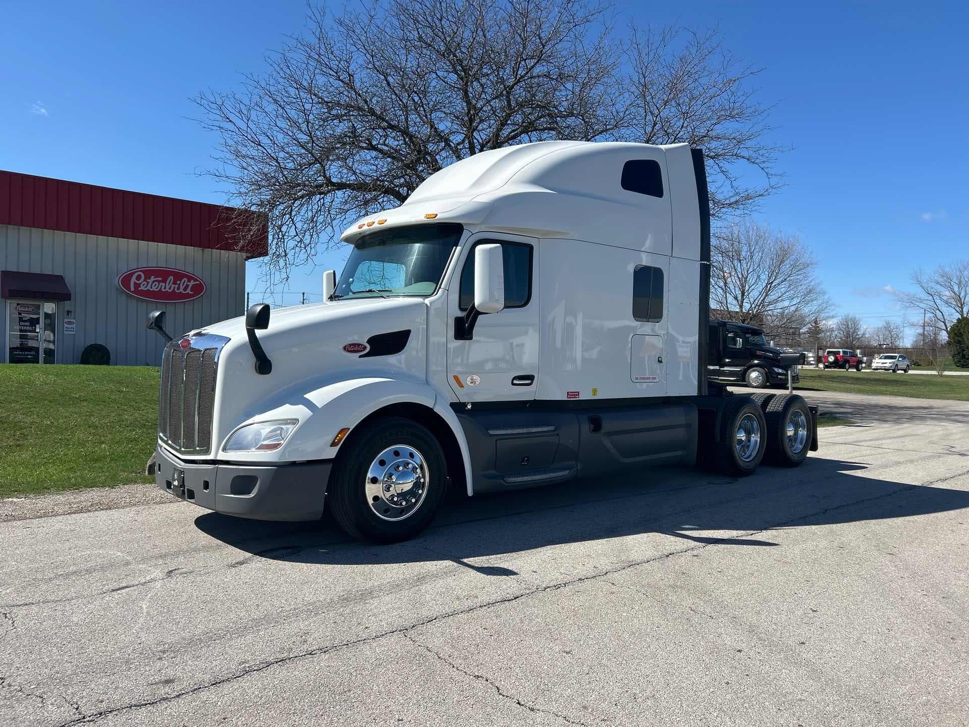 2021 Peterbilt 579