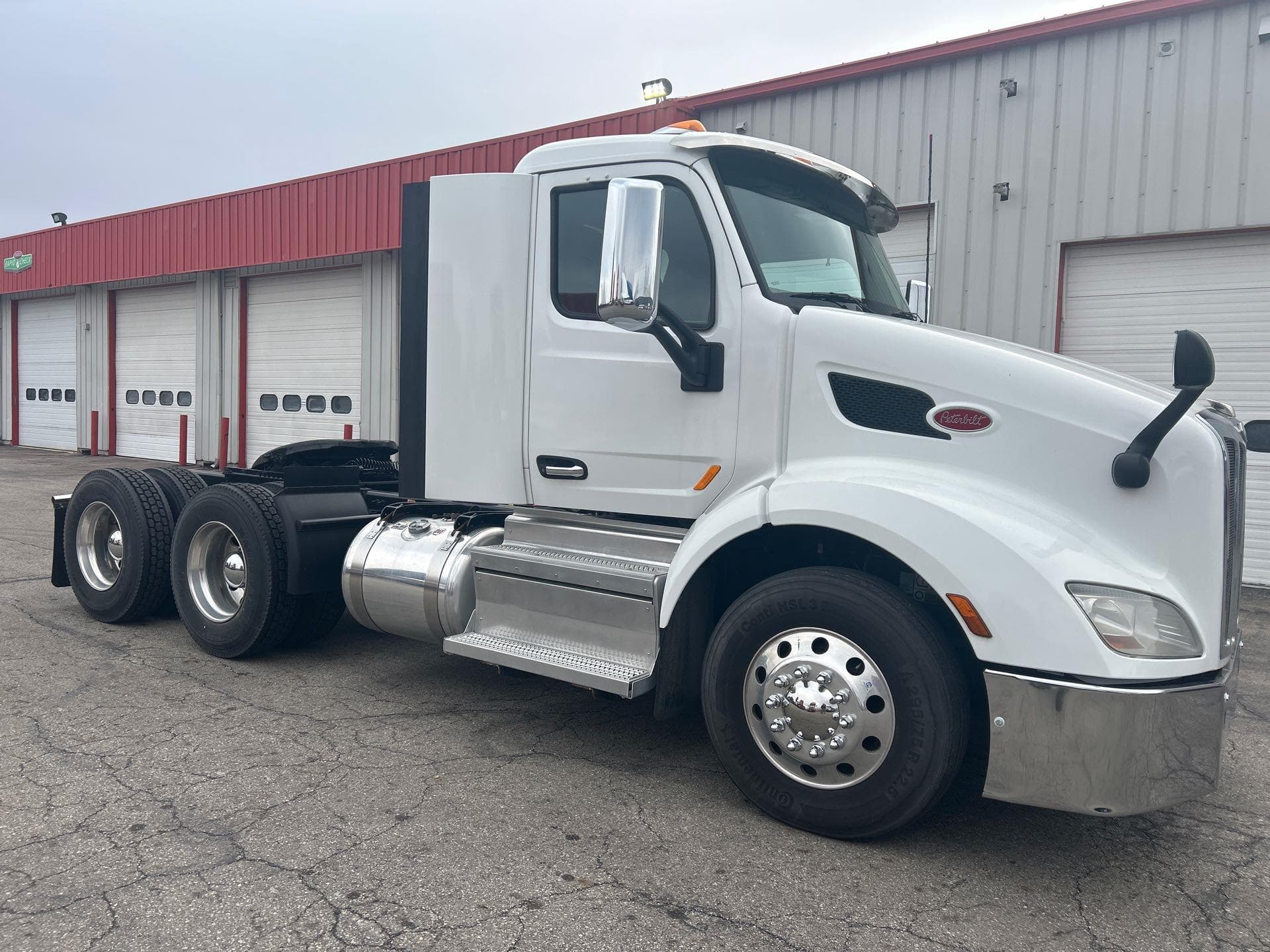 2019 Peterbilt 579