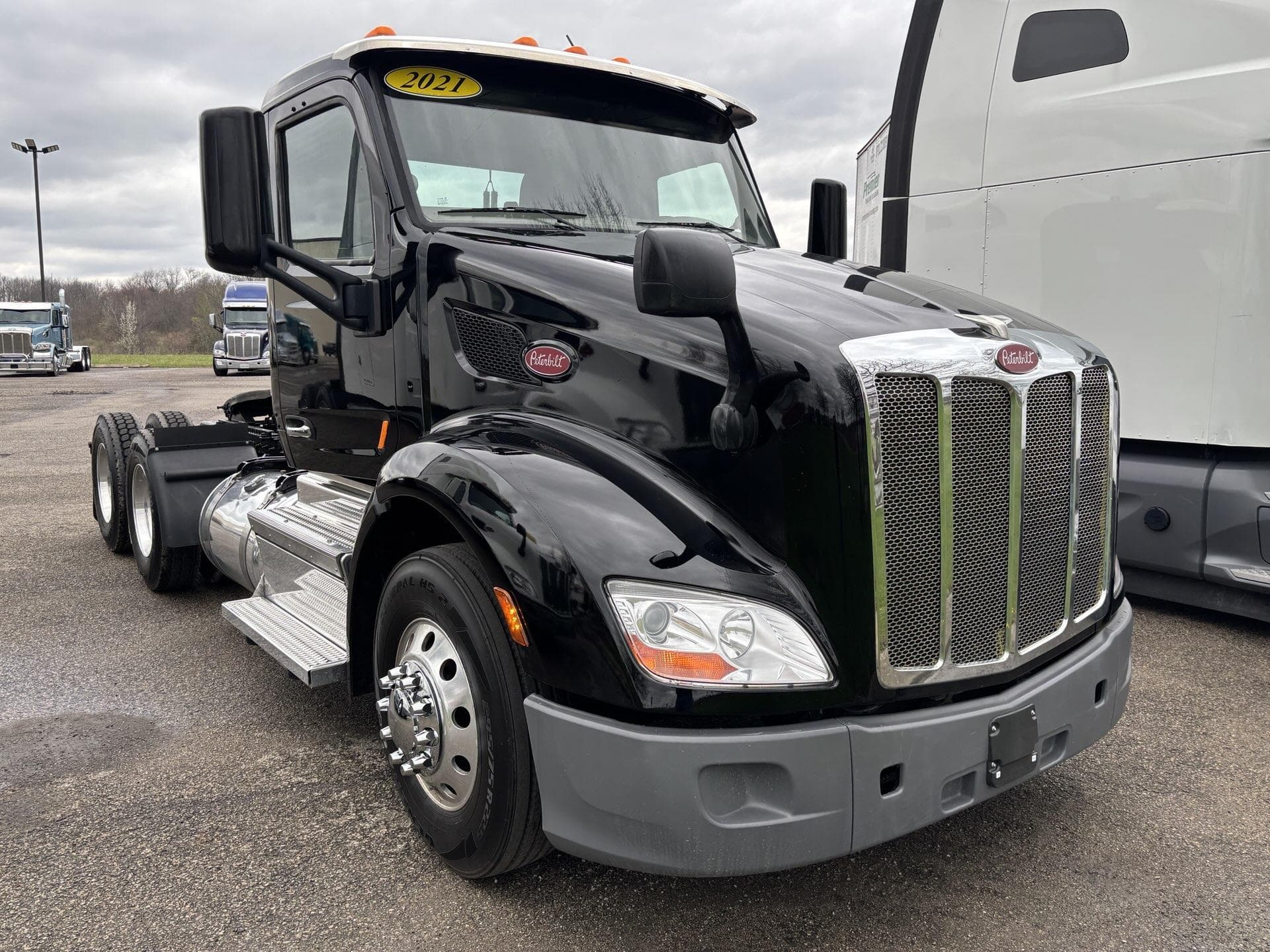 2021 Peterbilt 579