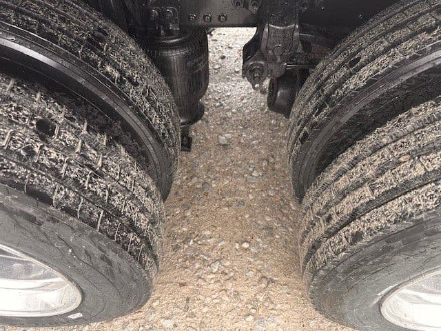 2018 Volvo VNR 640 in London, OH — photo 15