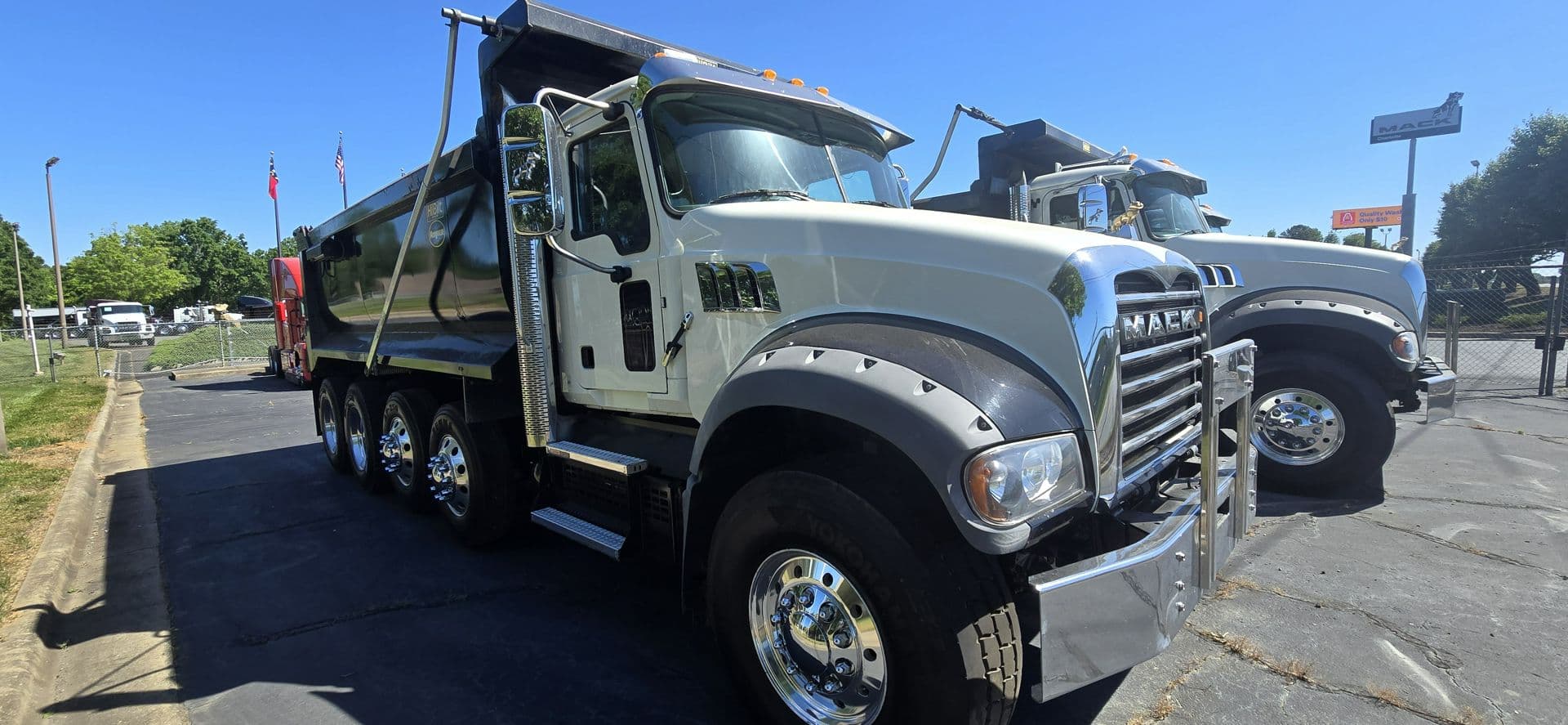 2024 Mack Granite in Charlotte, NC — photo 2