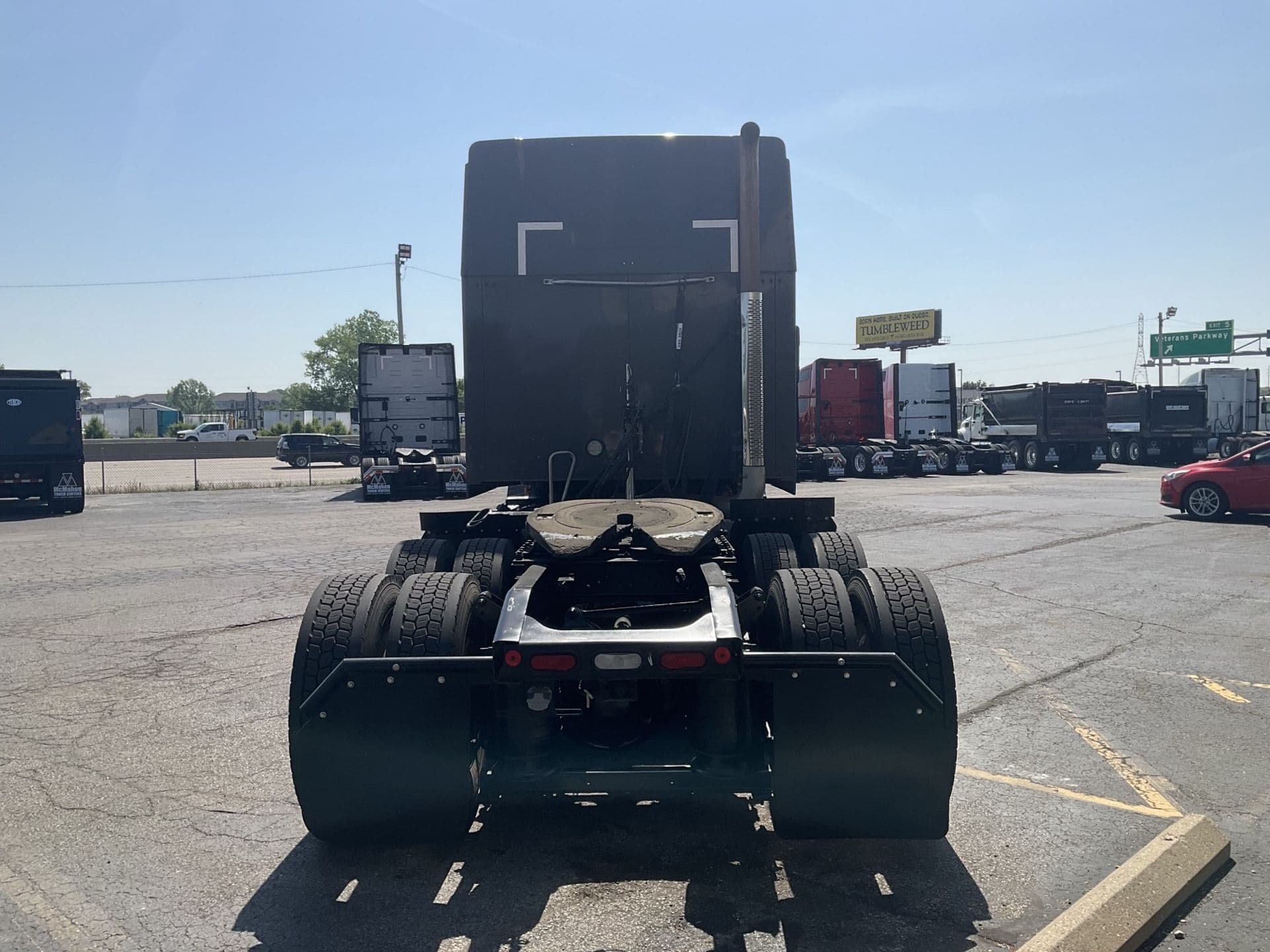 2020 Mack Anthem in Clarksville, IN — photo 6