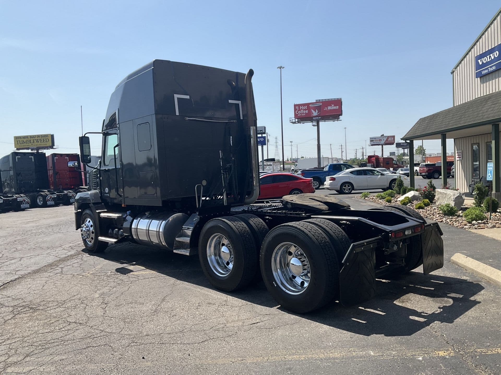 2020 Mack Anthem in Clarksville, IN — photo 7