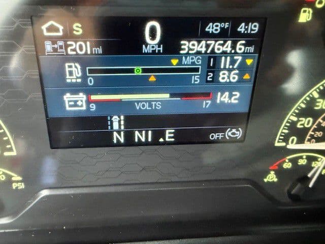 2022 Volvo VNR 640 in Indianapolis, IN — photo 8