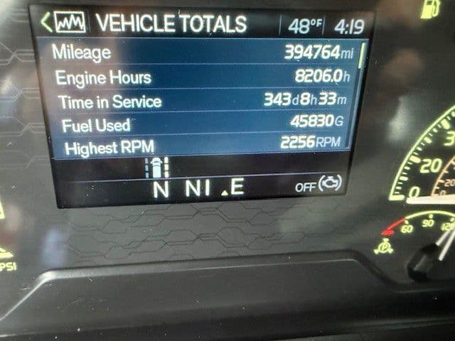 2022 Volvo VNR 640 in Indianapolis, IN — photo 9
