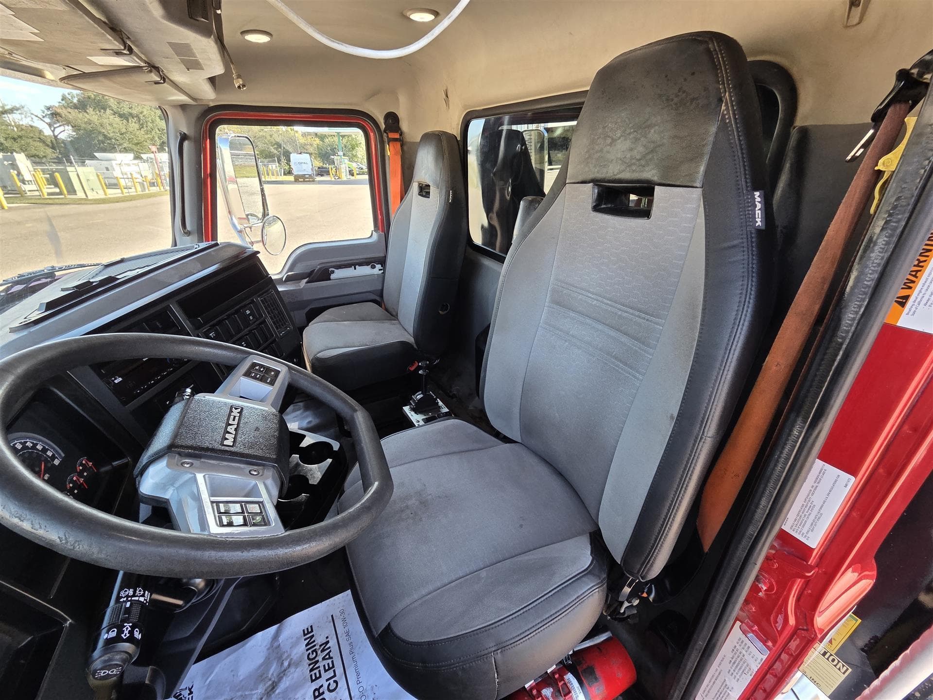 2019 Mack Granite in Orlando, FL — photo 7
