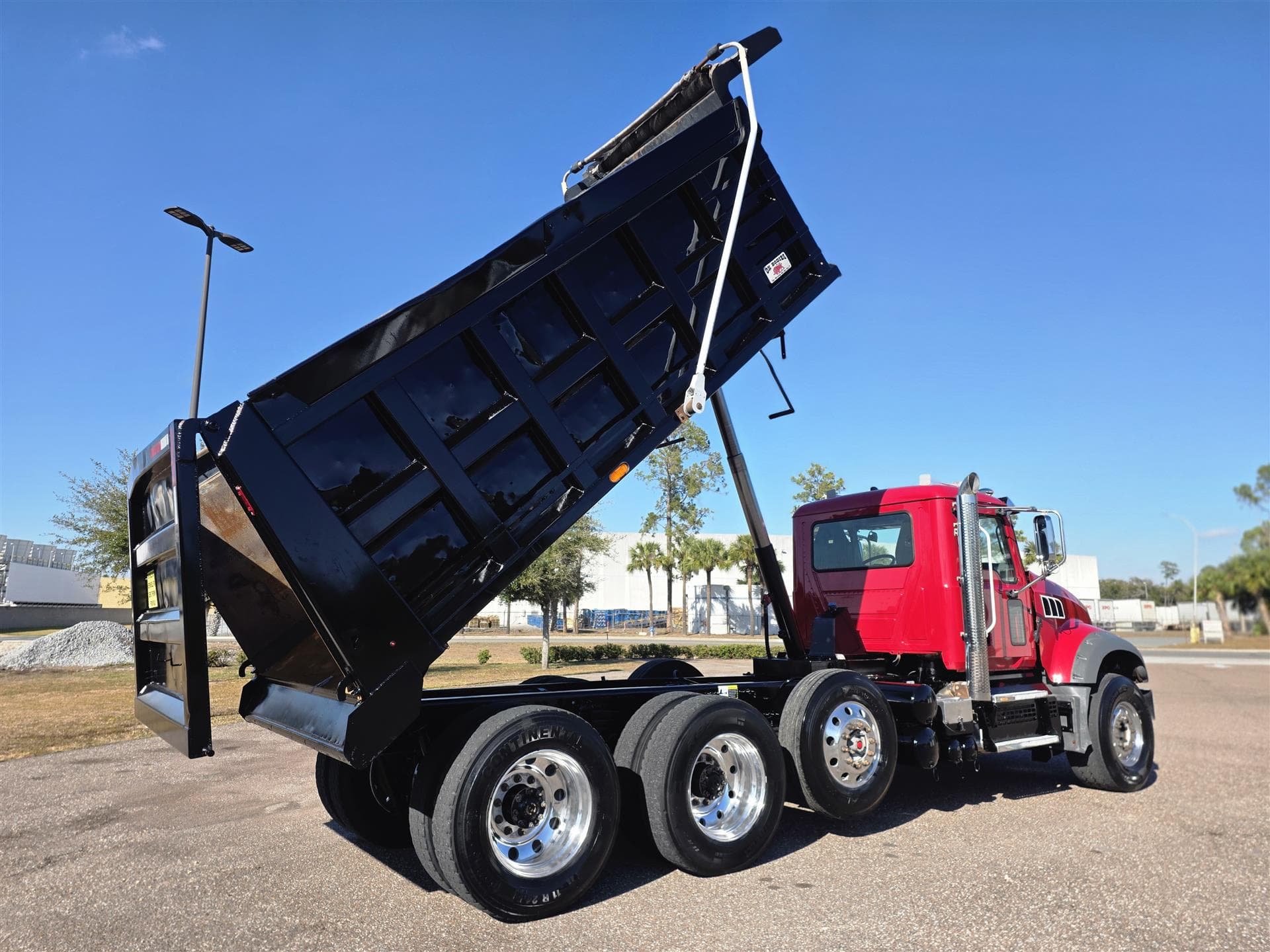 2019 Mack Granite in Winter Haven, FL — photo 10
