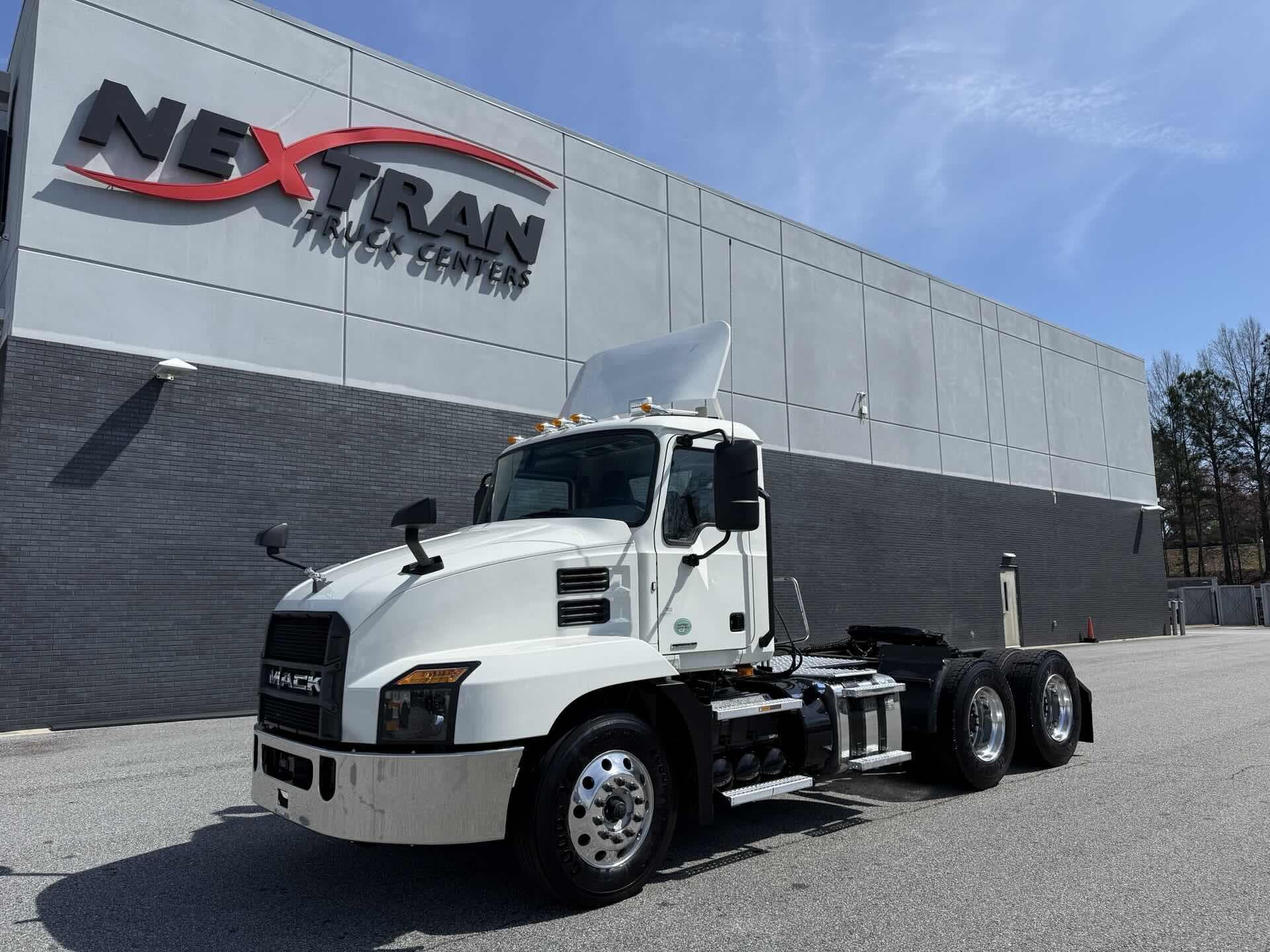 2021 Mack