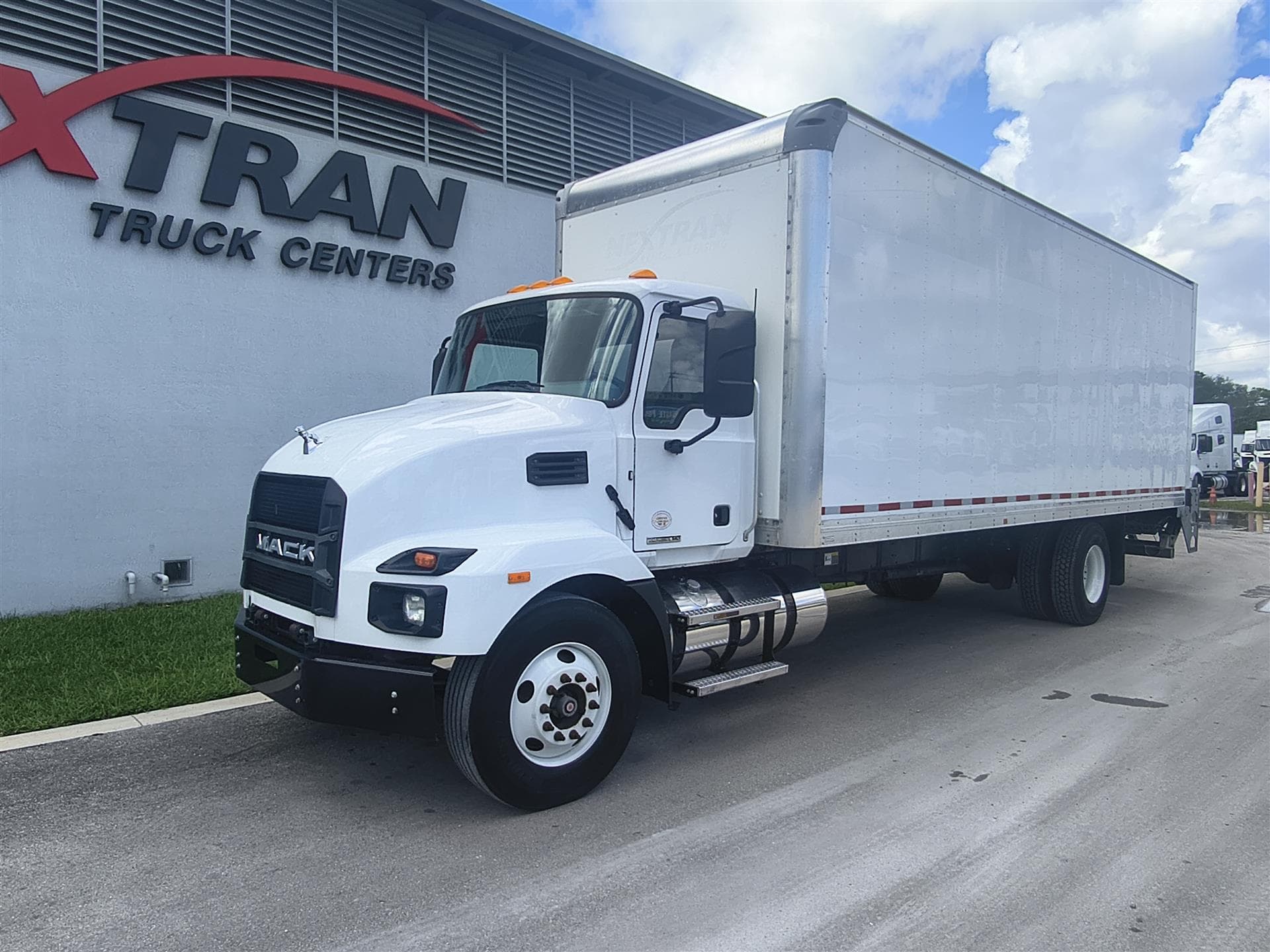 2022 Mack