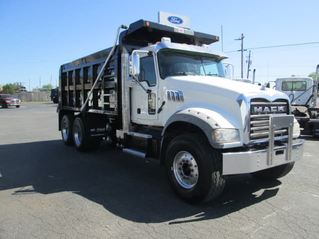2020 Mack Granite in Macon, GA — photo 3
