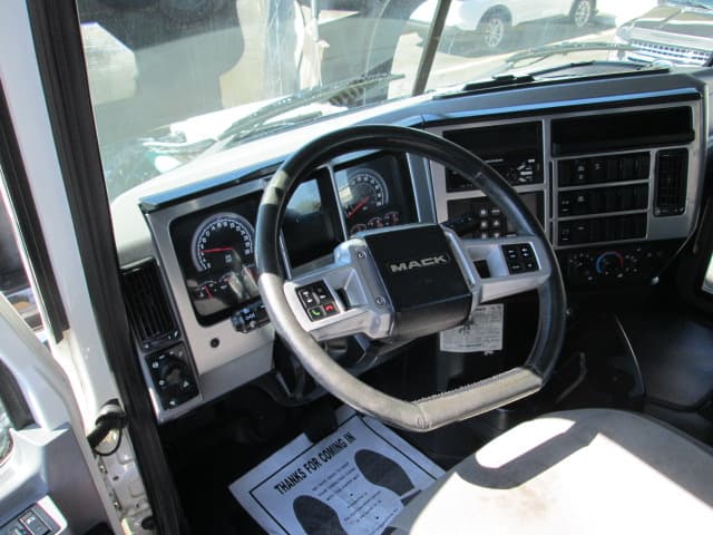 2020 Mack Granite in Macon, GA — photo 22