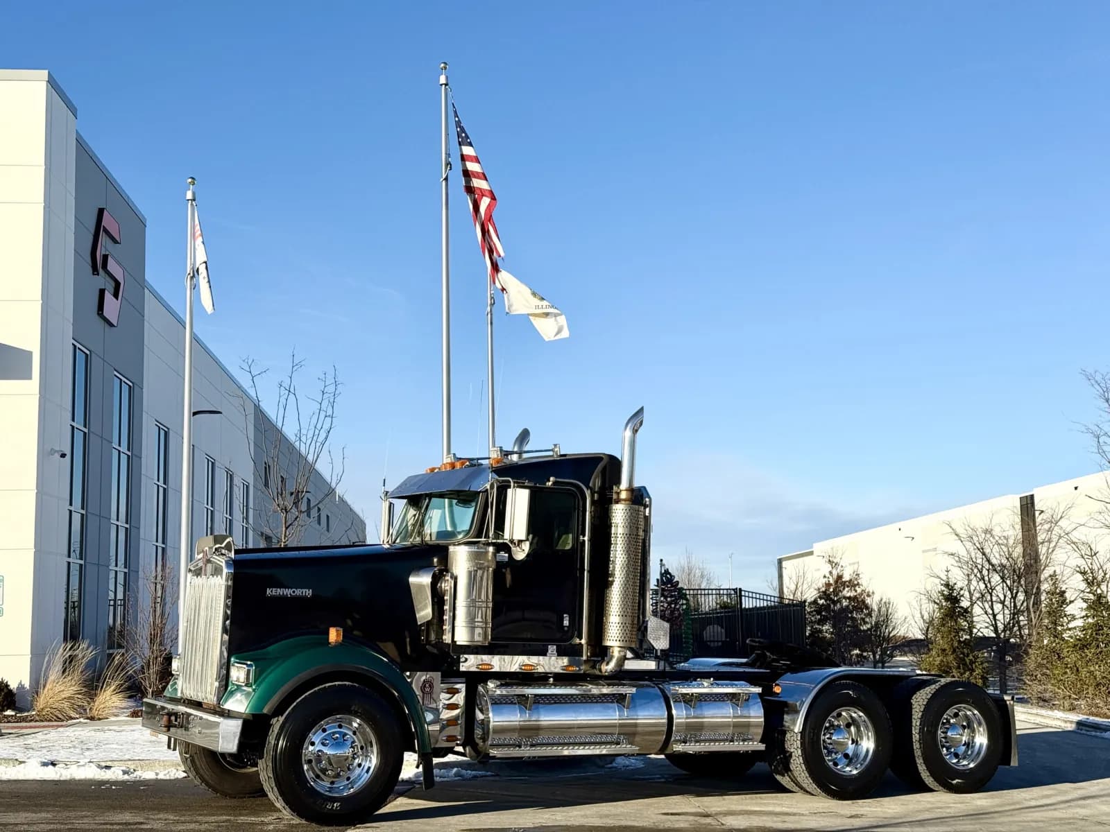 2016 Kenworth W900