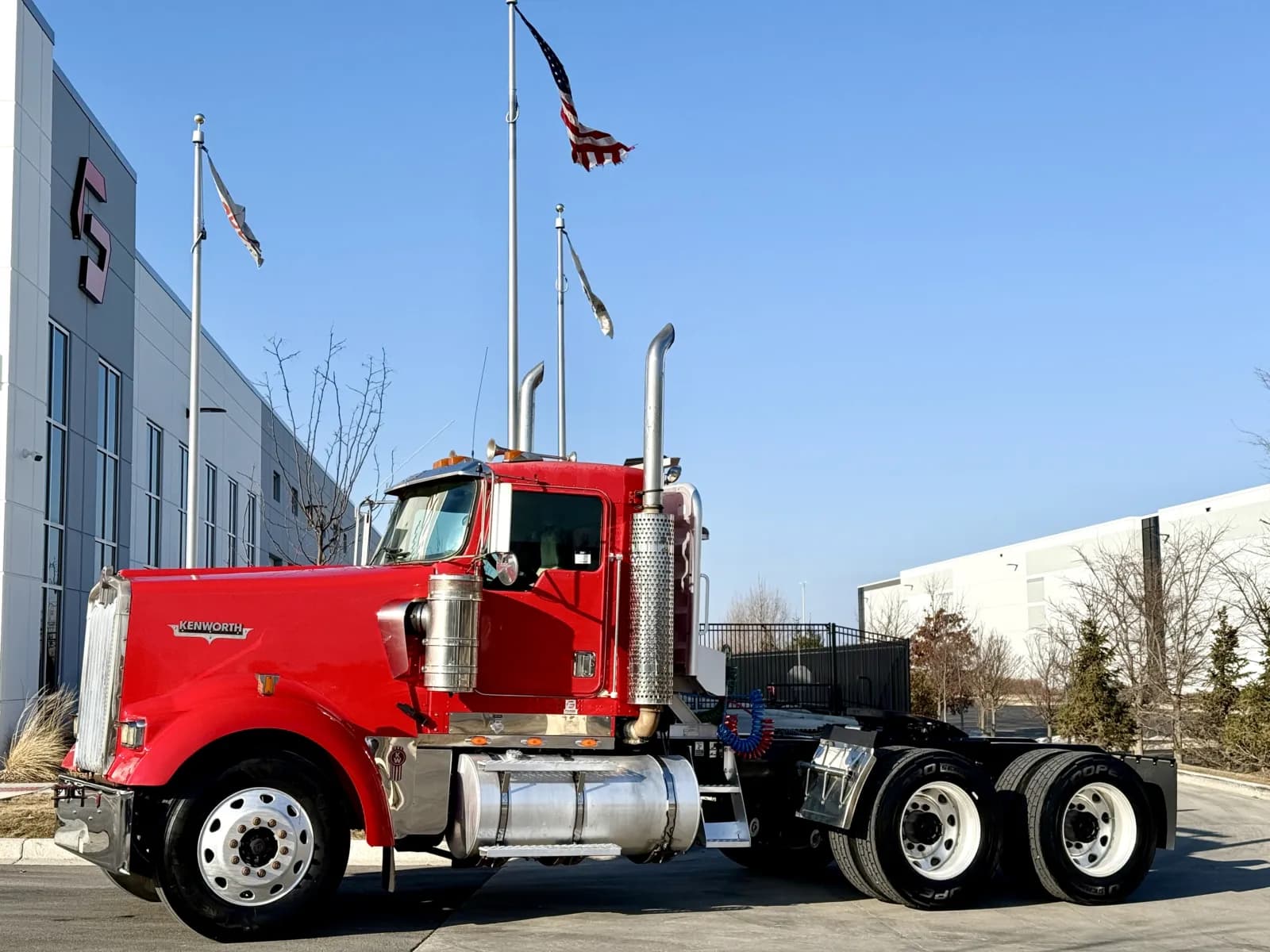 2001 Kenworth W900