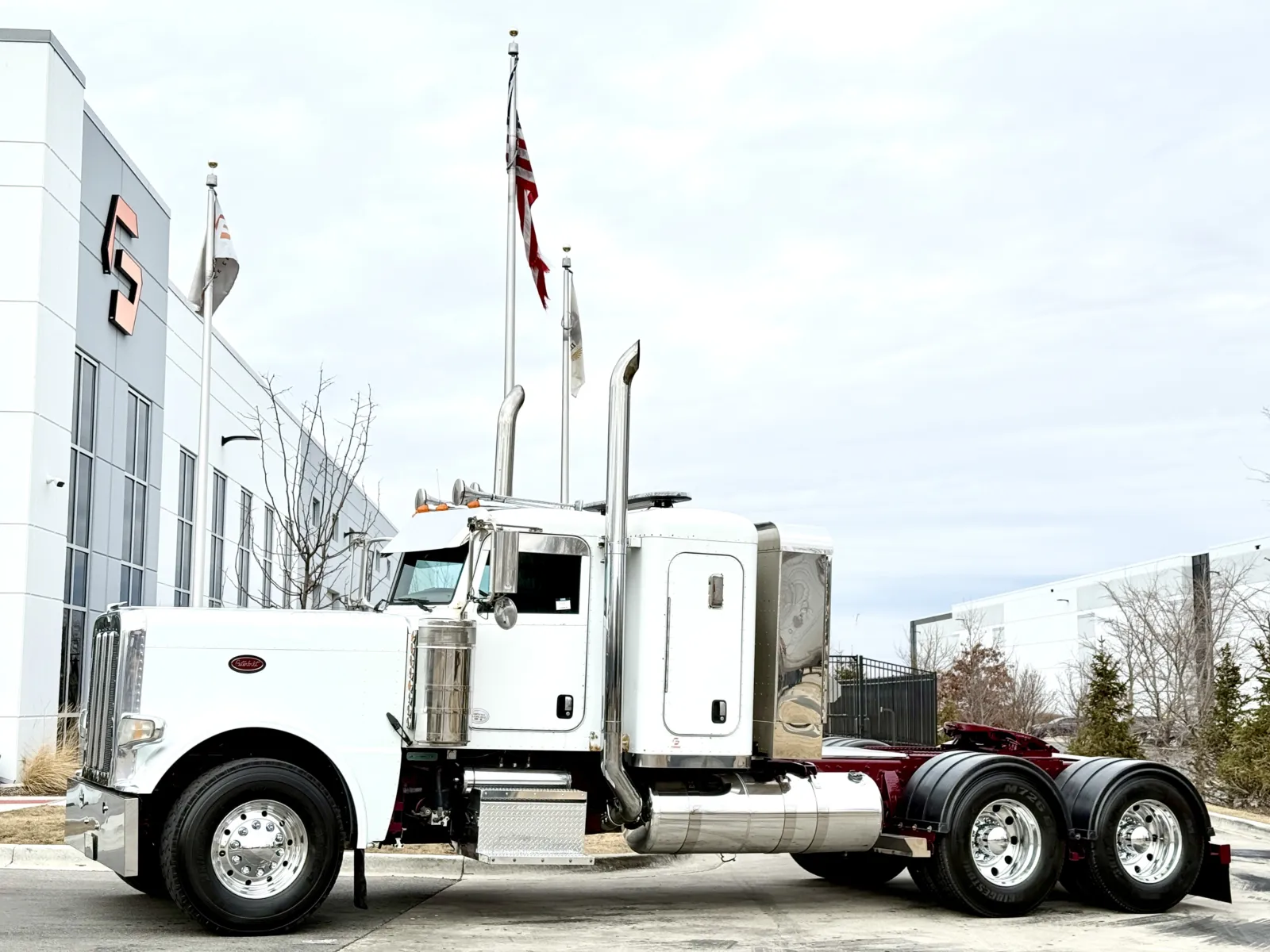 2011 Peterbilt 389