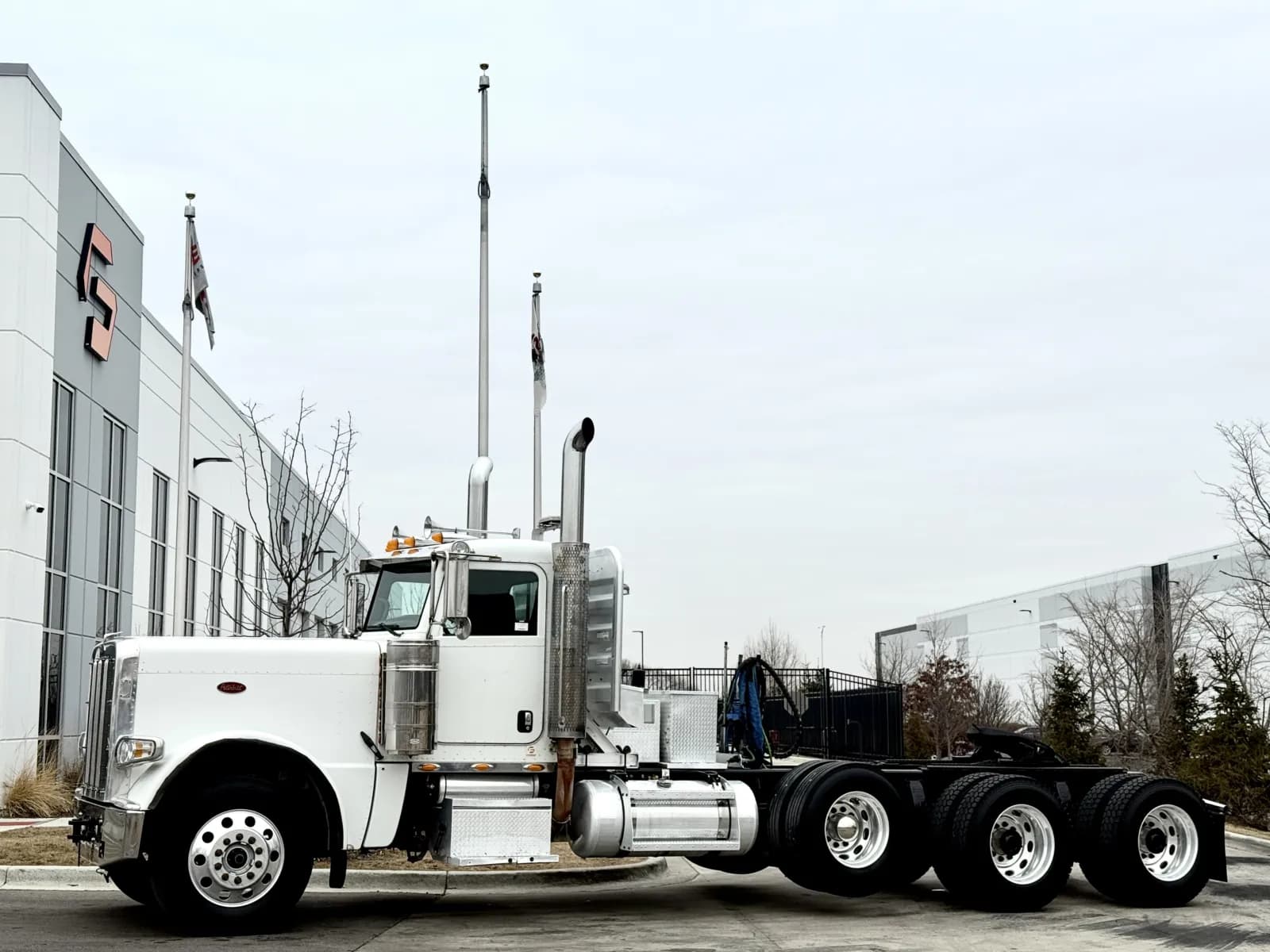 2008 Peterbilt 389