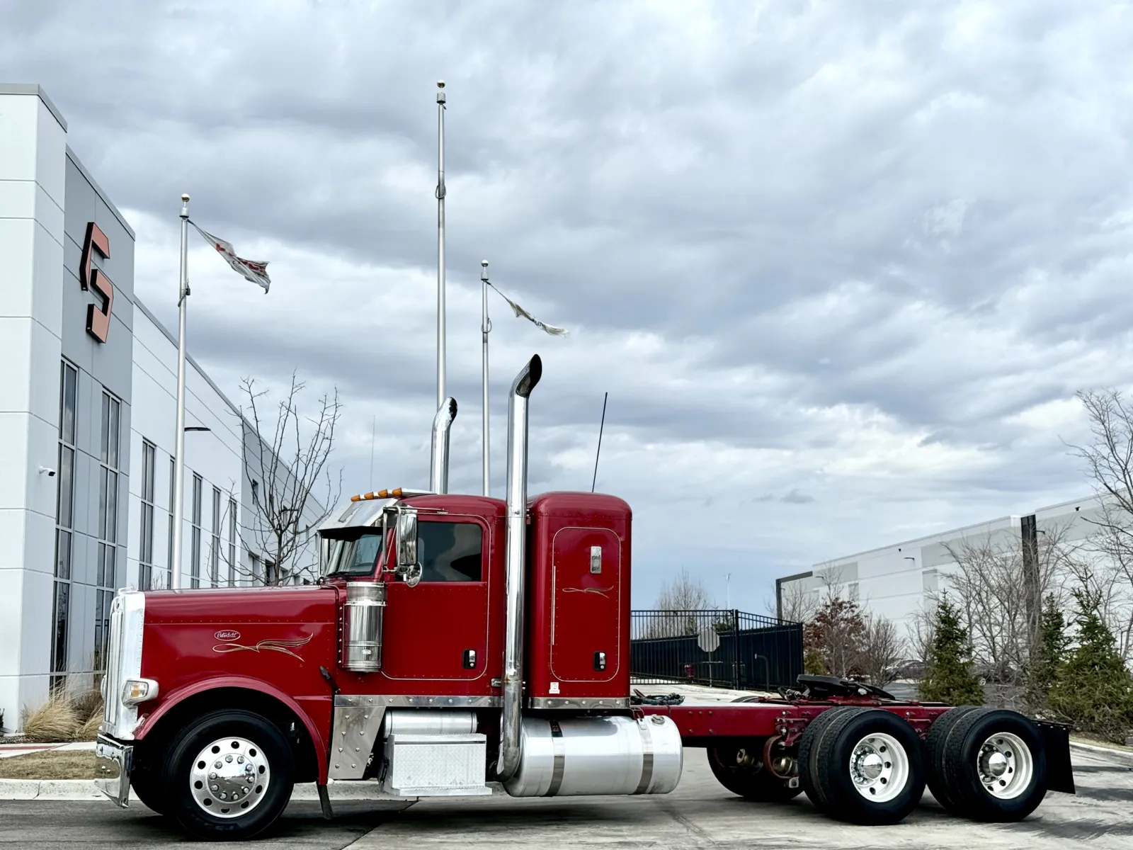 2016 Peterbilt 389