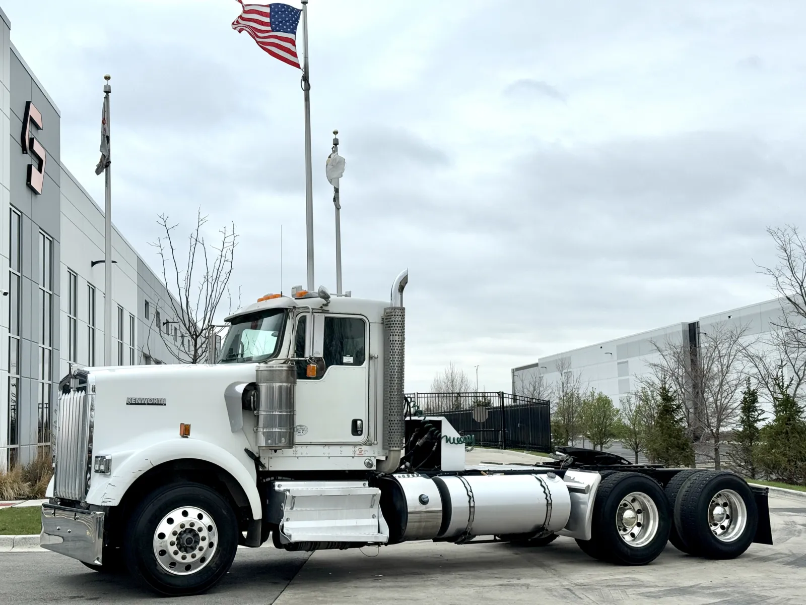 2015 Kenworth W900