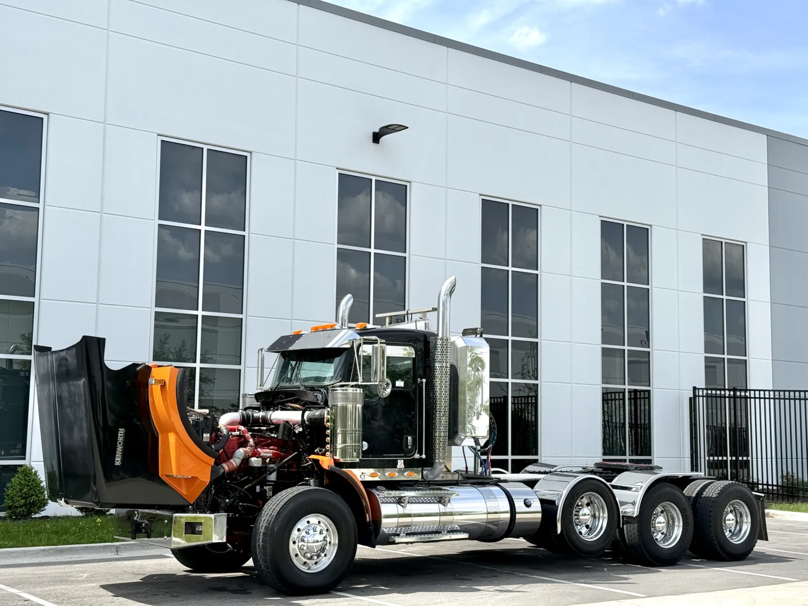 2012 Kenworth T800 in New Lenox, IL — photo 10
