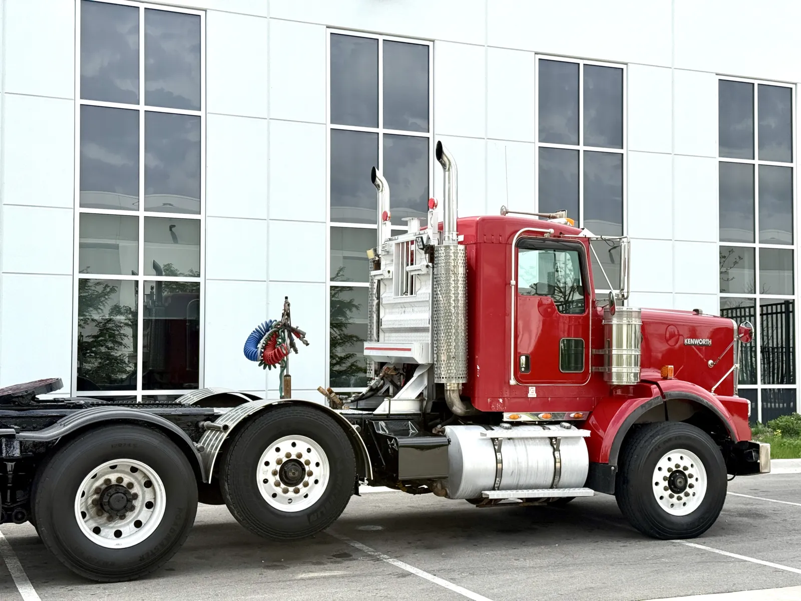 2003 Kenworth T800 in New Lenox, IL — photo 7