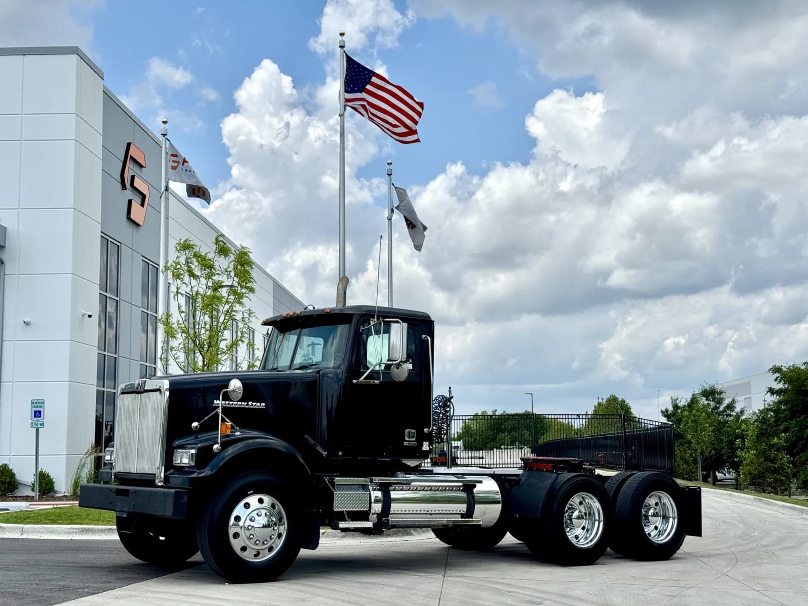 2017 Western Star 4900