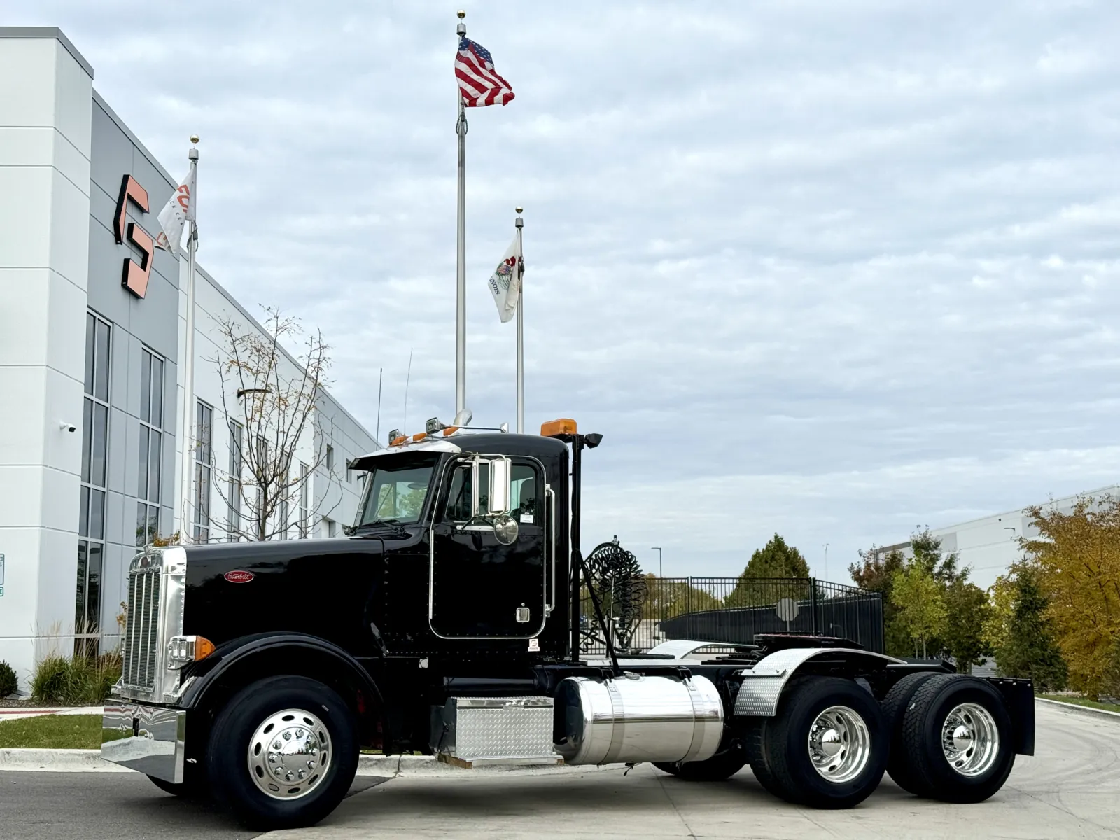 2000 Peterbilt