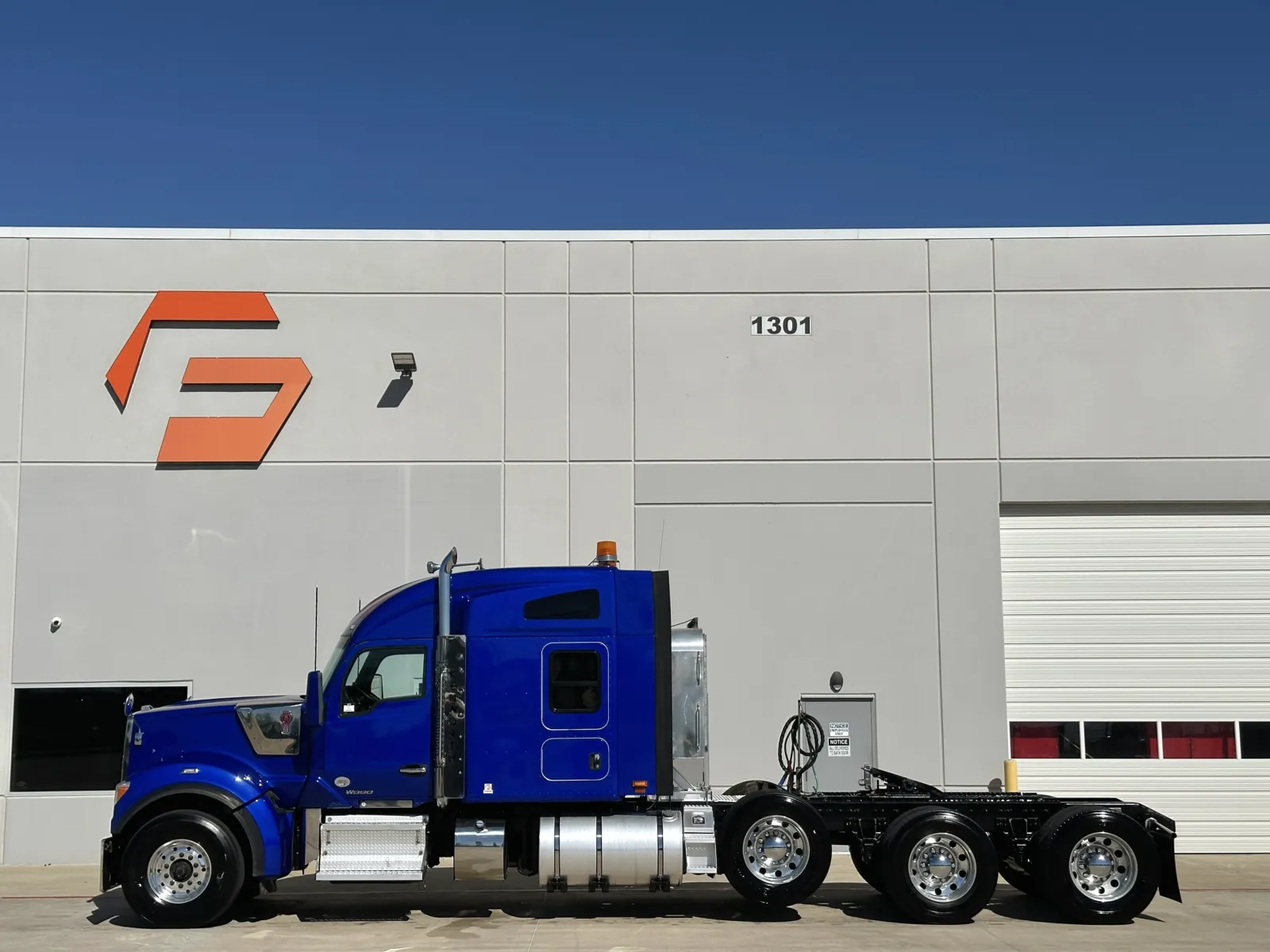2022 Kenworth W990 in Hutchins, TX — photo 4