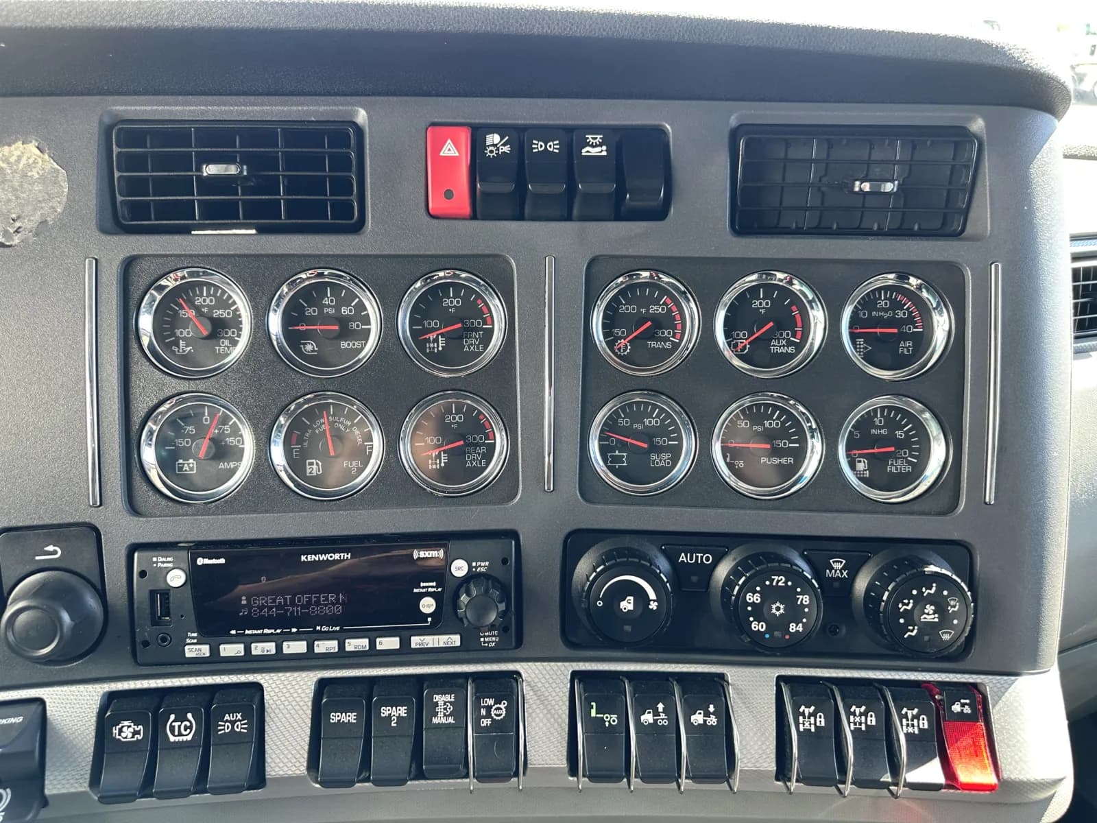 2022 Kenworth W990 in Hutchins, TX — photo 18
