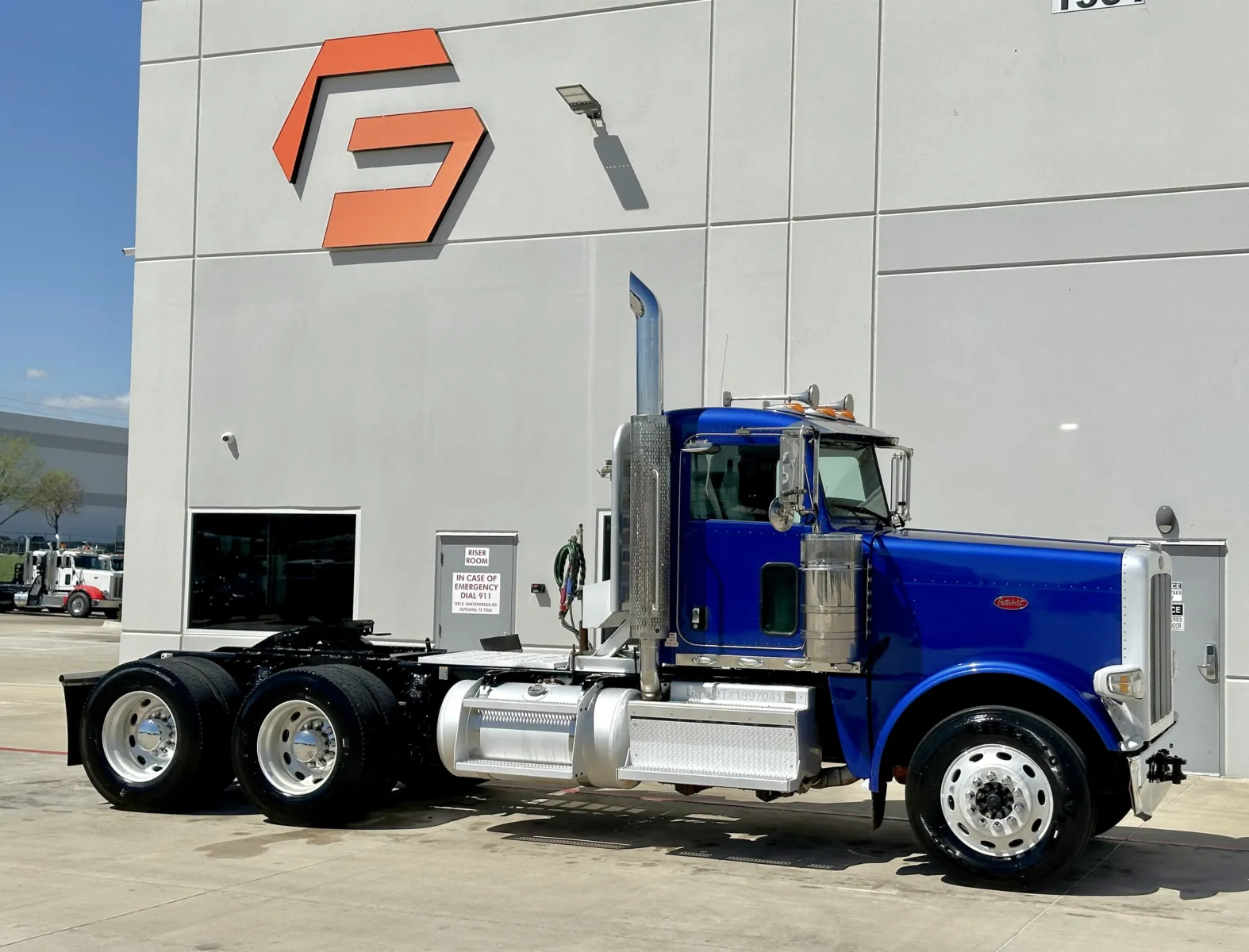 2019 Peterbilt 389