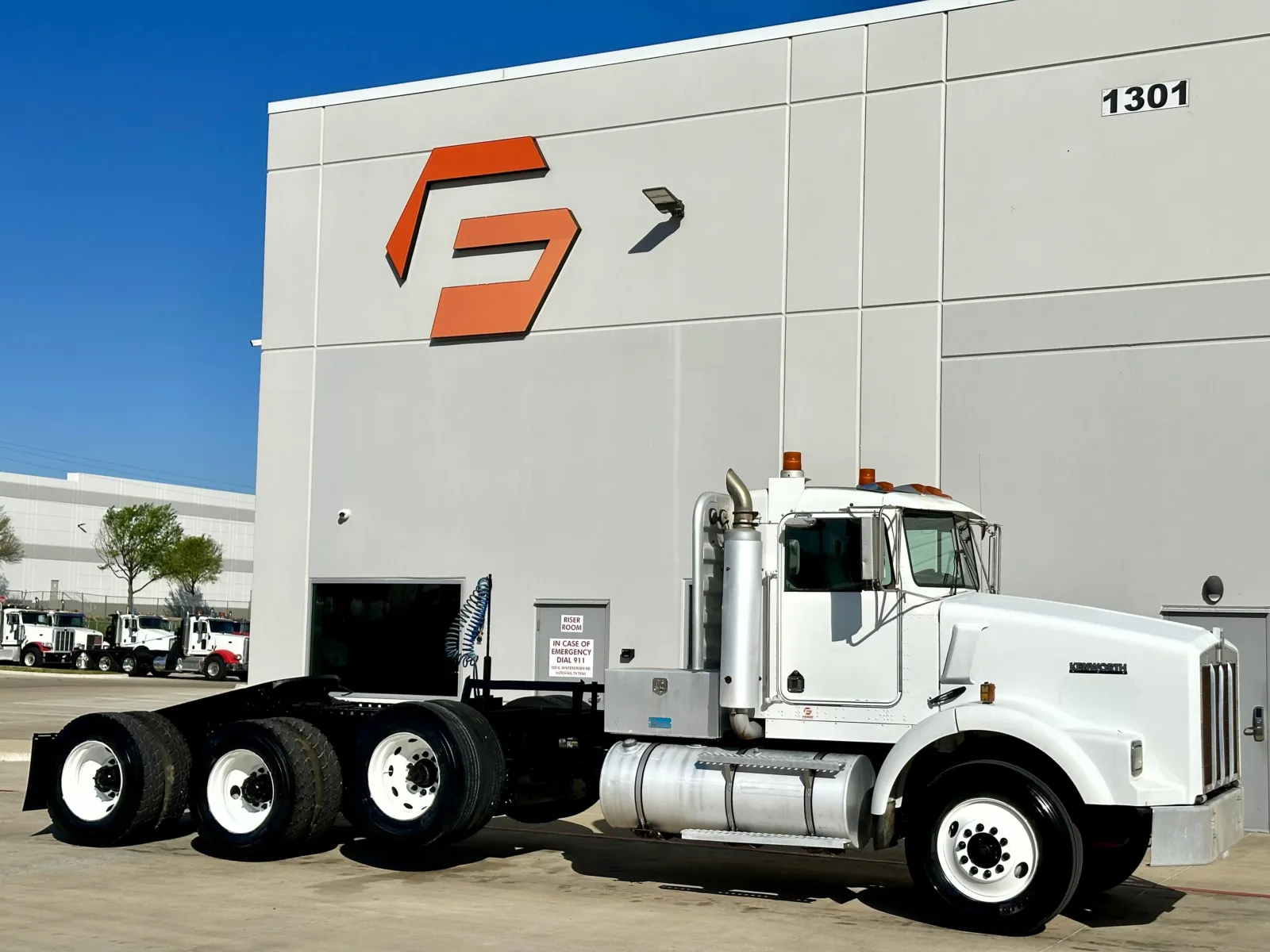 2001 Kenworth T800