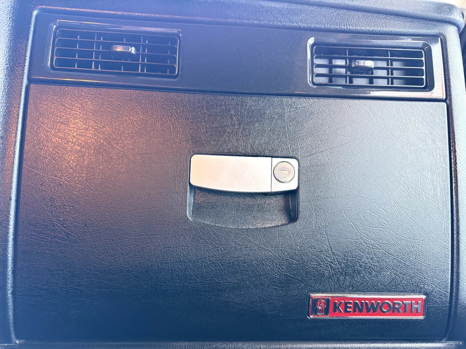 2021 Kenworth W900 in Greer, SC — photo 20