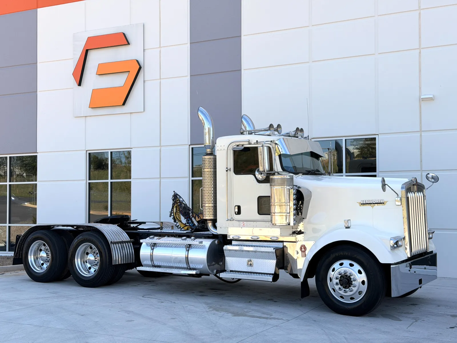 2005 Kenworth W900