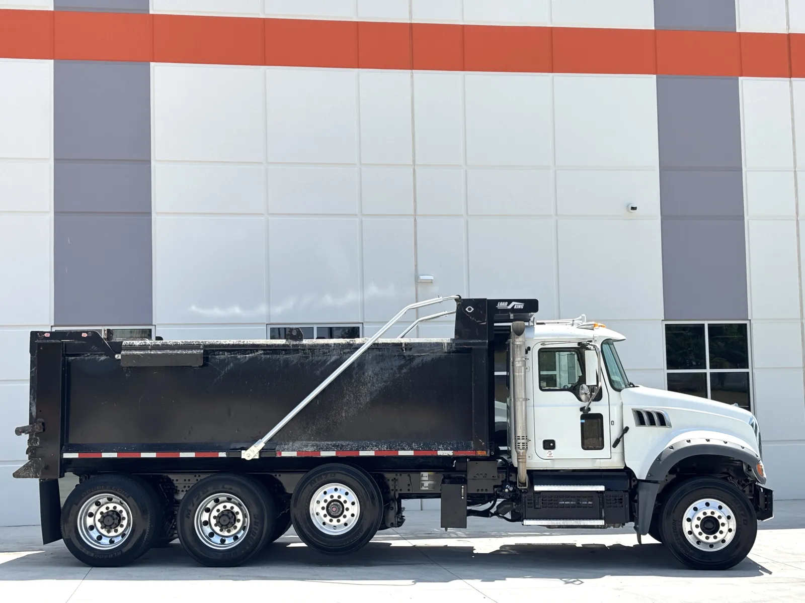 2023 Mack Granite in Greer, SC — photo 4