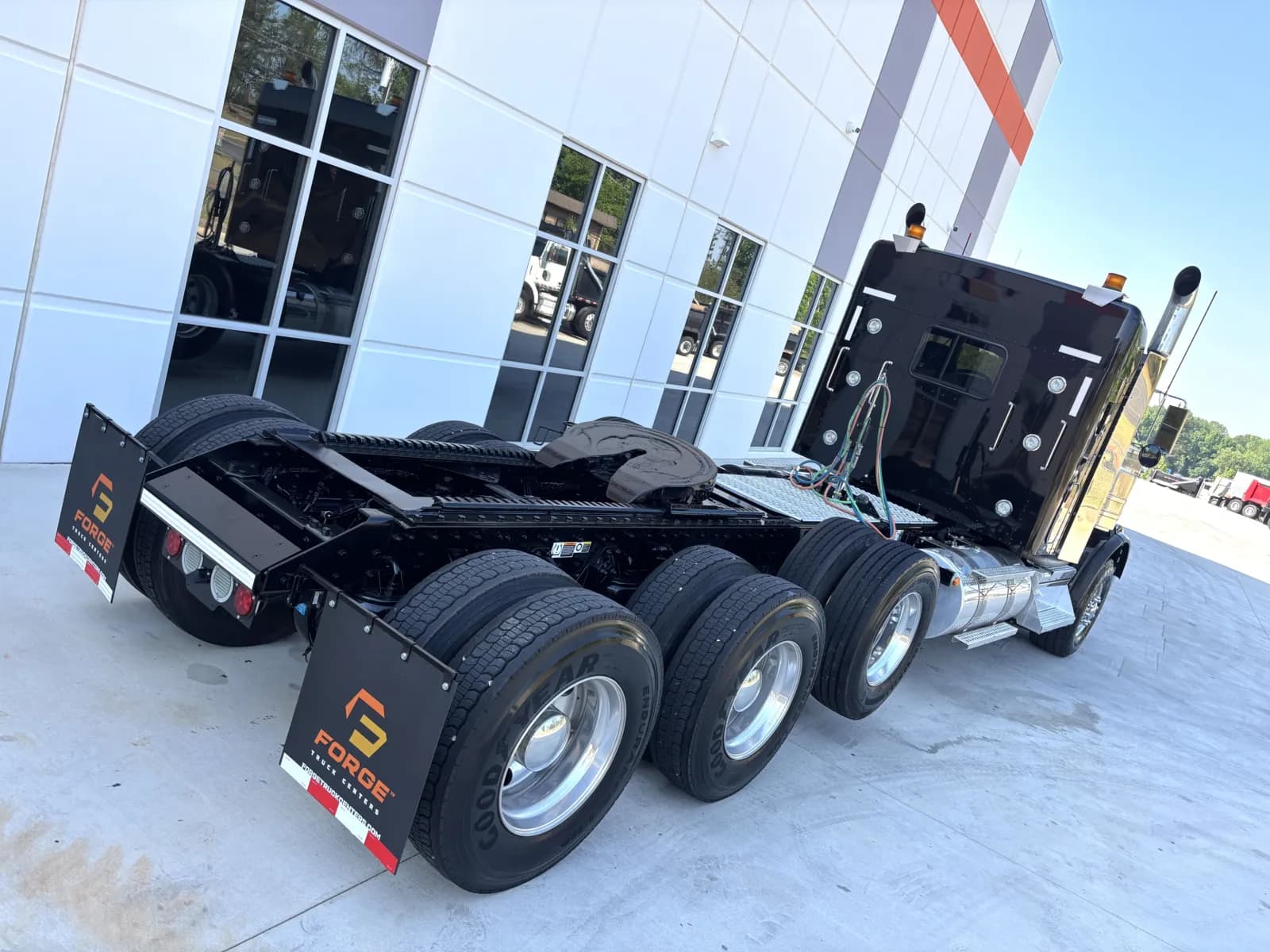 2024 Kenworth T800 in Greer, SC — photo 11