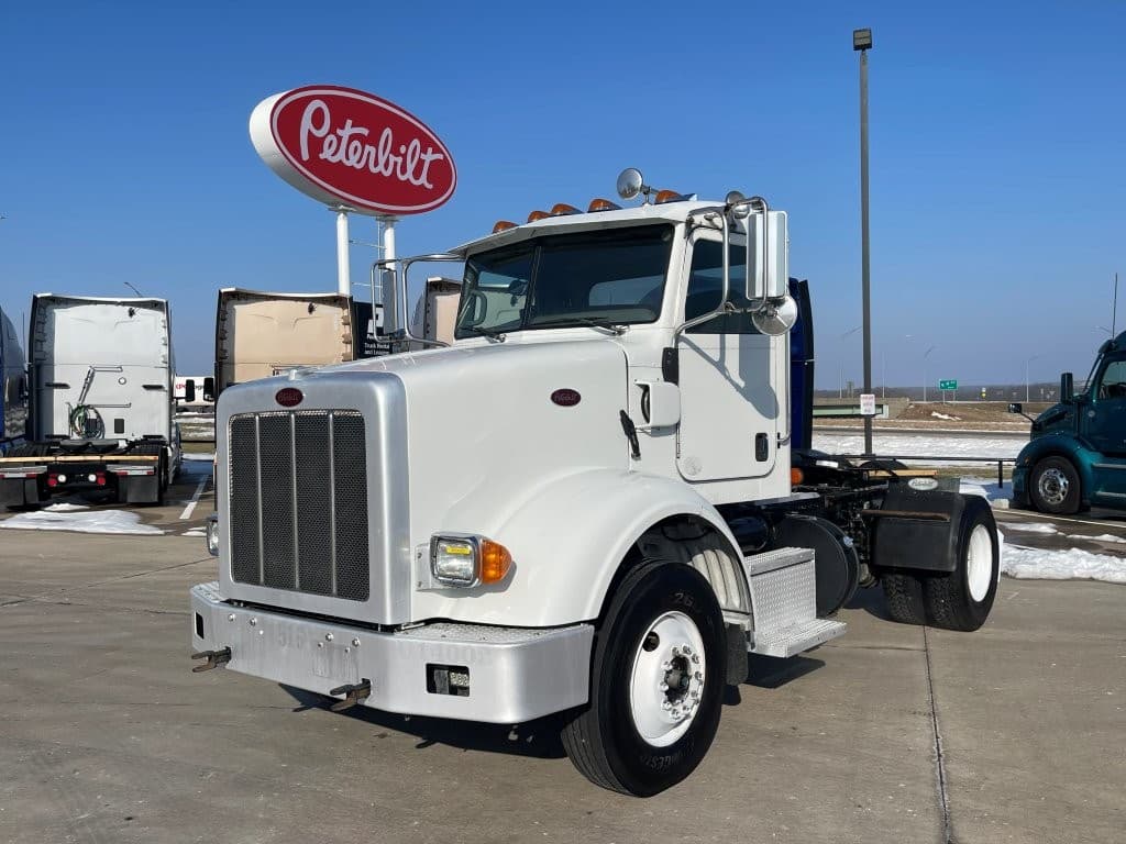 2014 PETERBILT 365