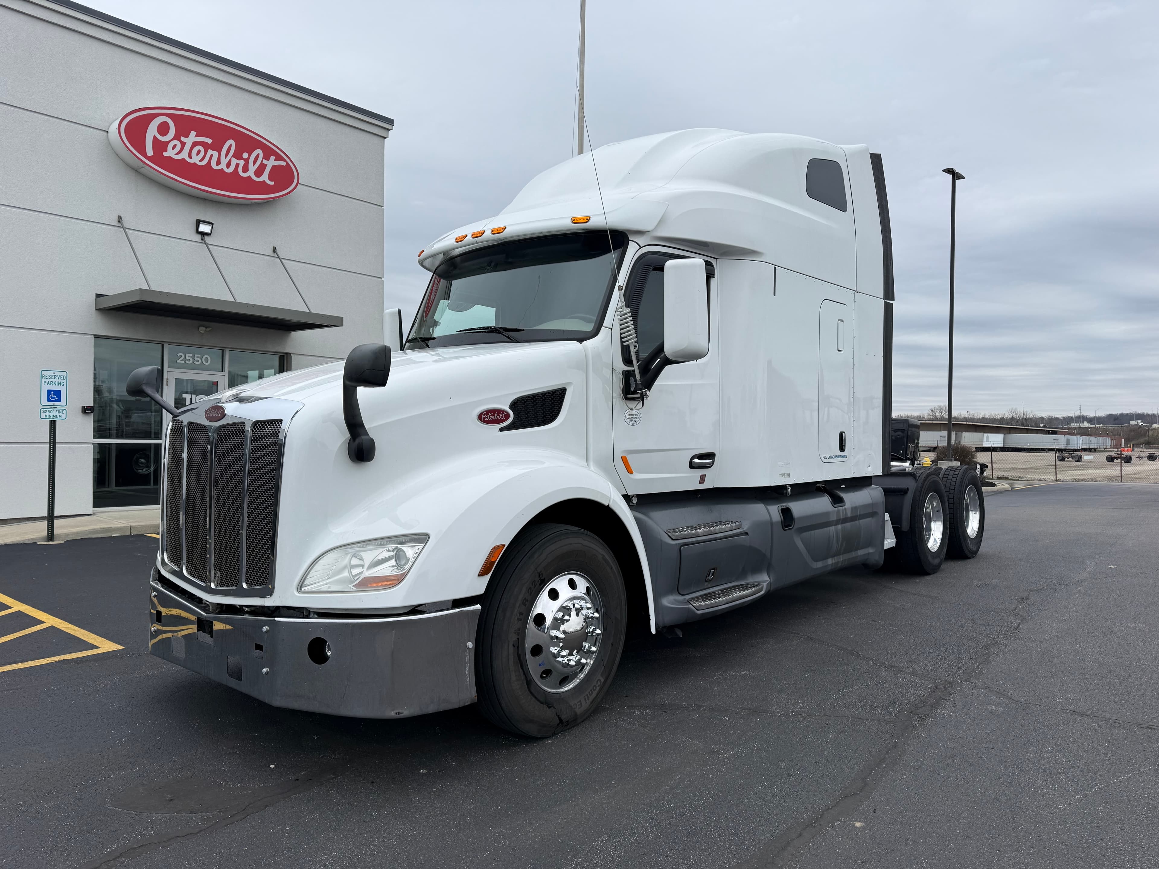 2020 PETERBILT 579