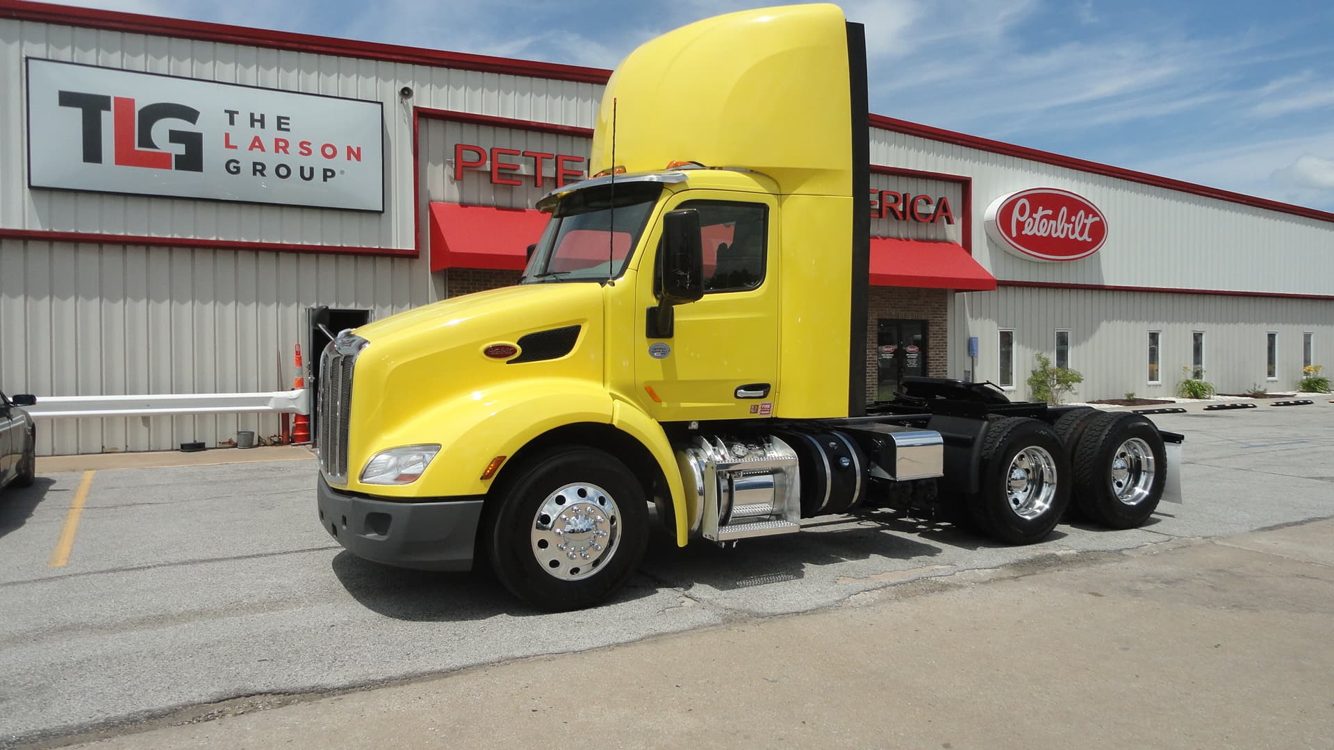 2021 PETERBILT 579