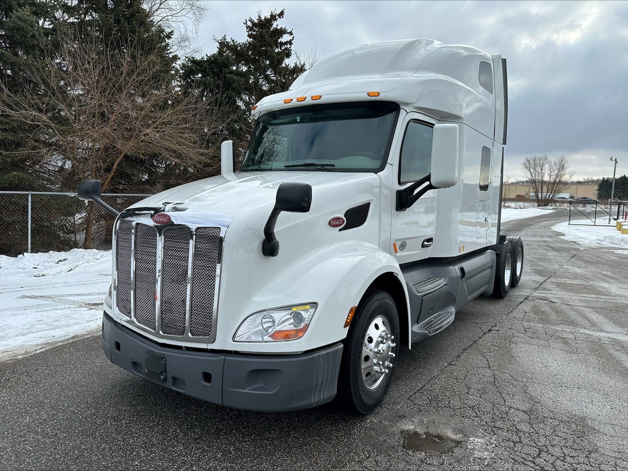 2021 PETERBILT 579