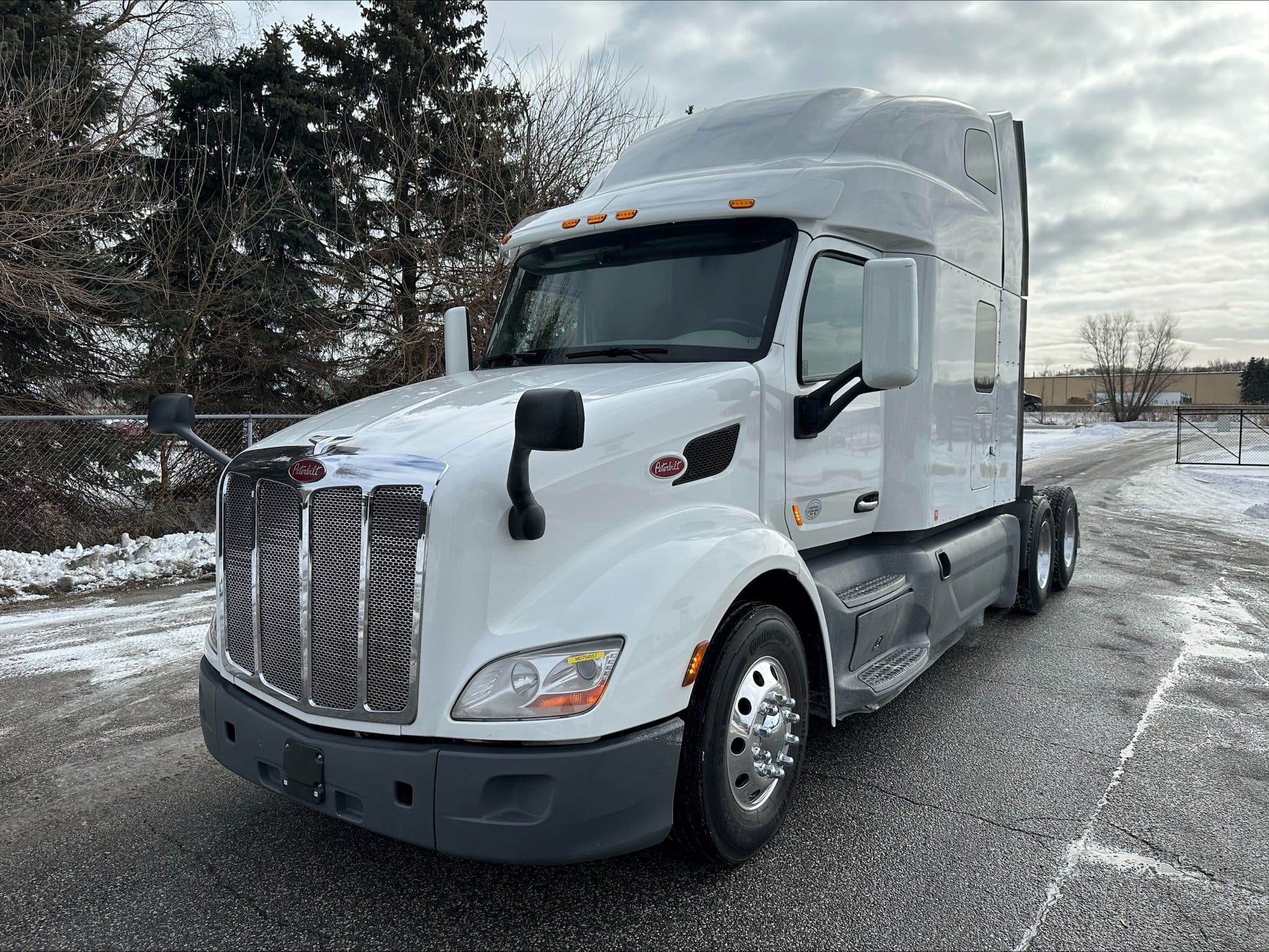 2021 PETERBILT 579