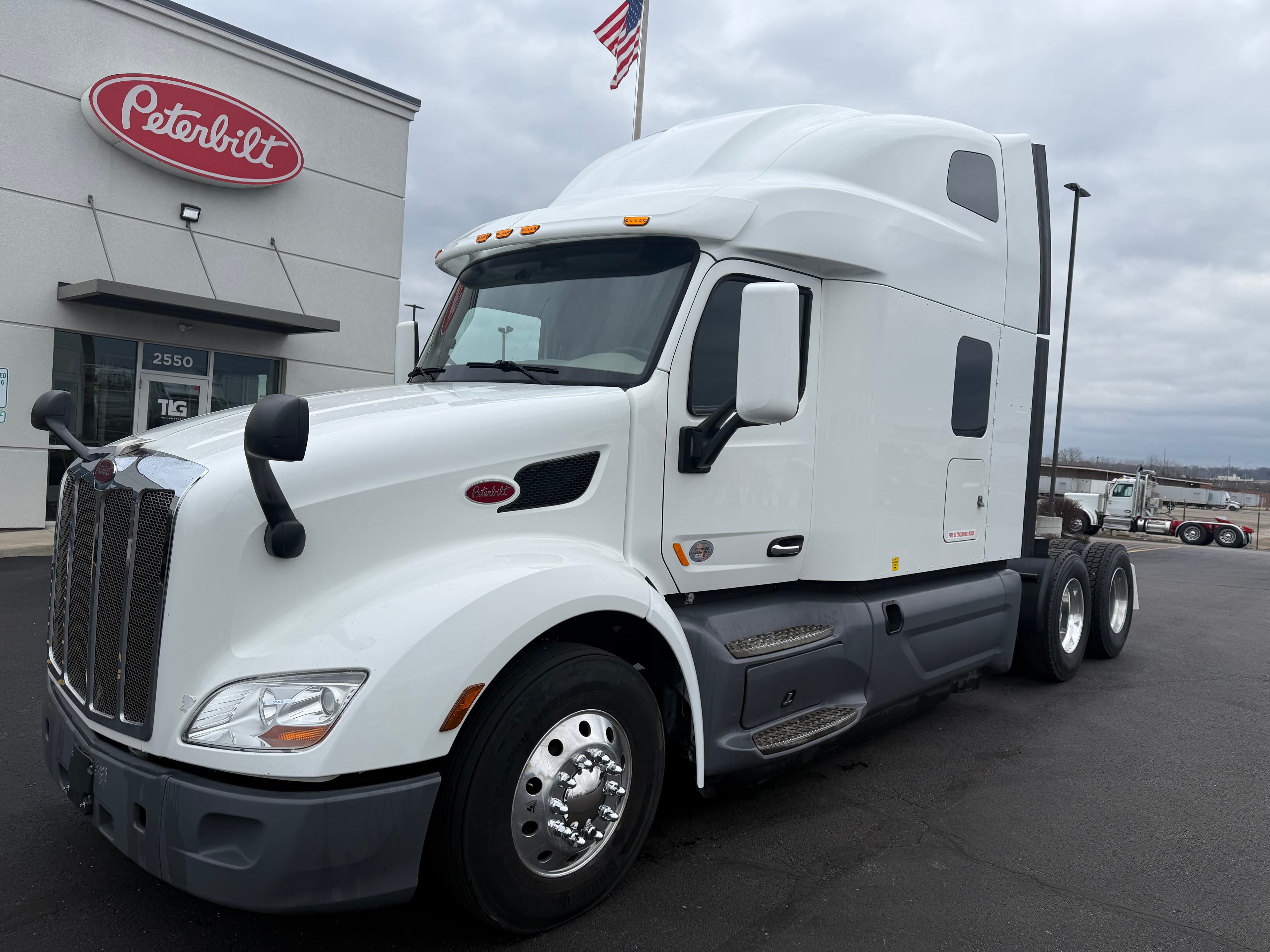 2021 PETERBILT 579