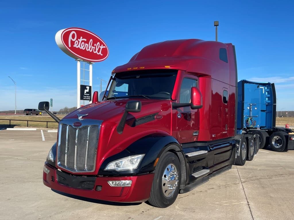 2022 PETERBILT 579