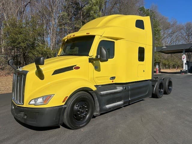 2023 PETERBILT 579