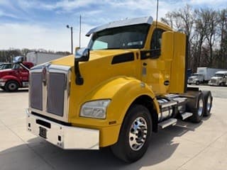2020 KENWORTH T880